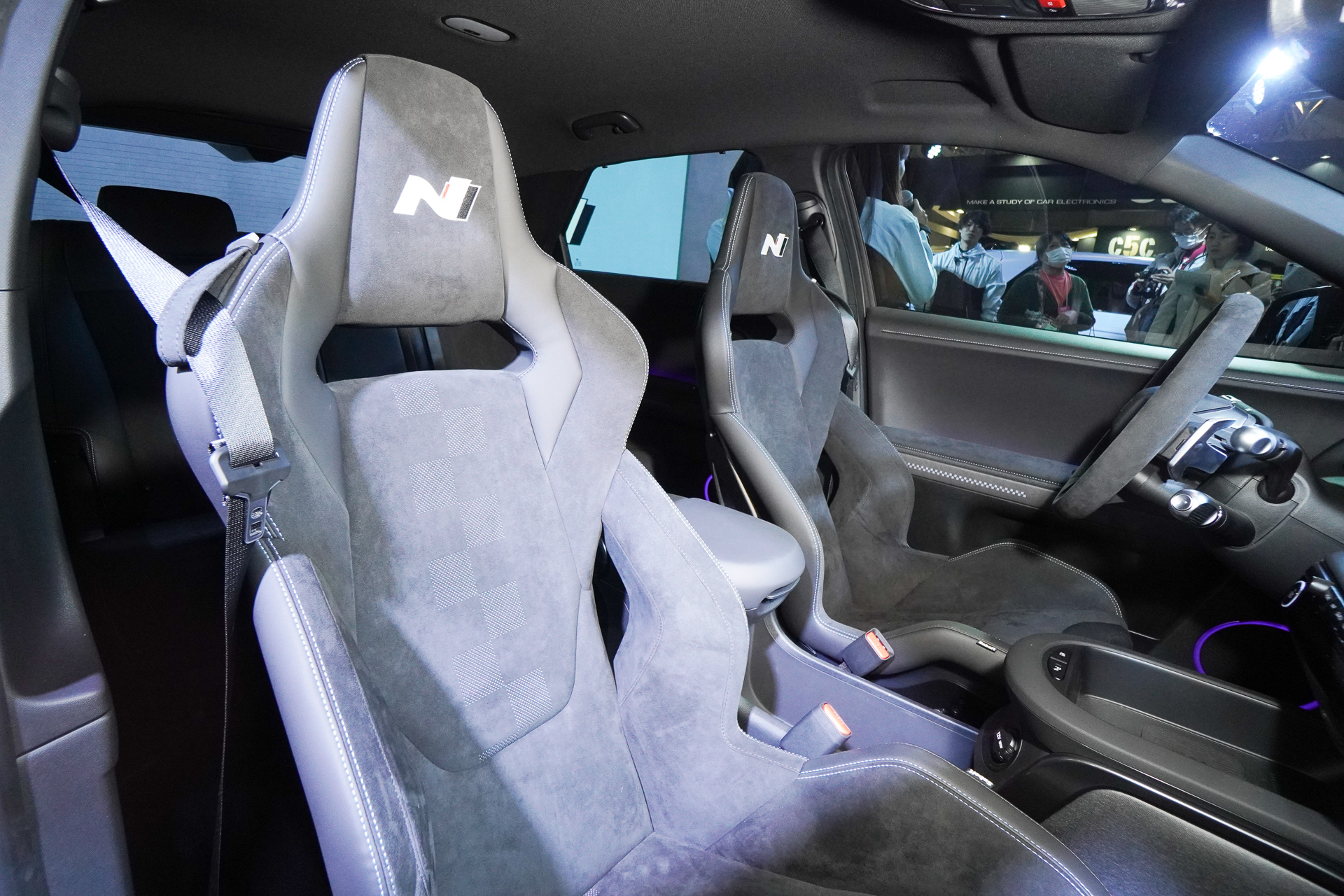 「N Performance Parts」を装着したプレビューモデル「NPX1」