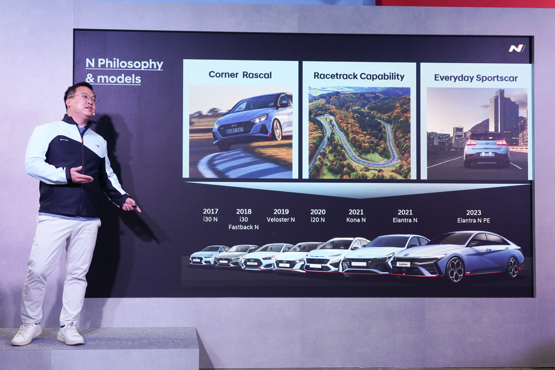 「コーナーリングが楽しめるEVを提供したい」と語るジューン氏