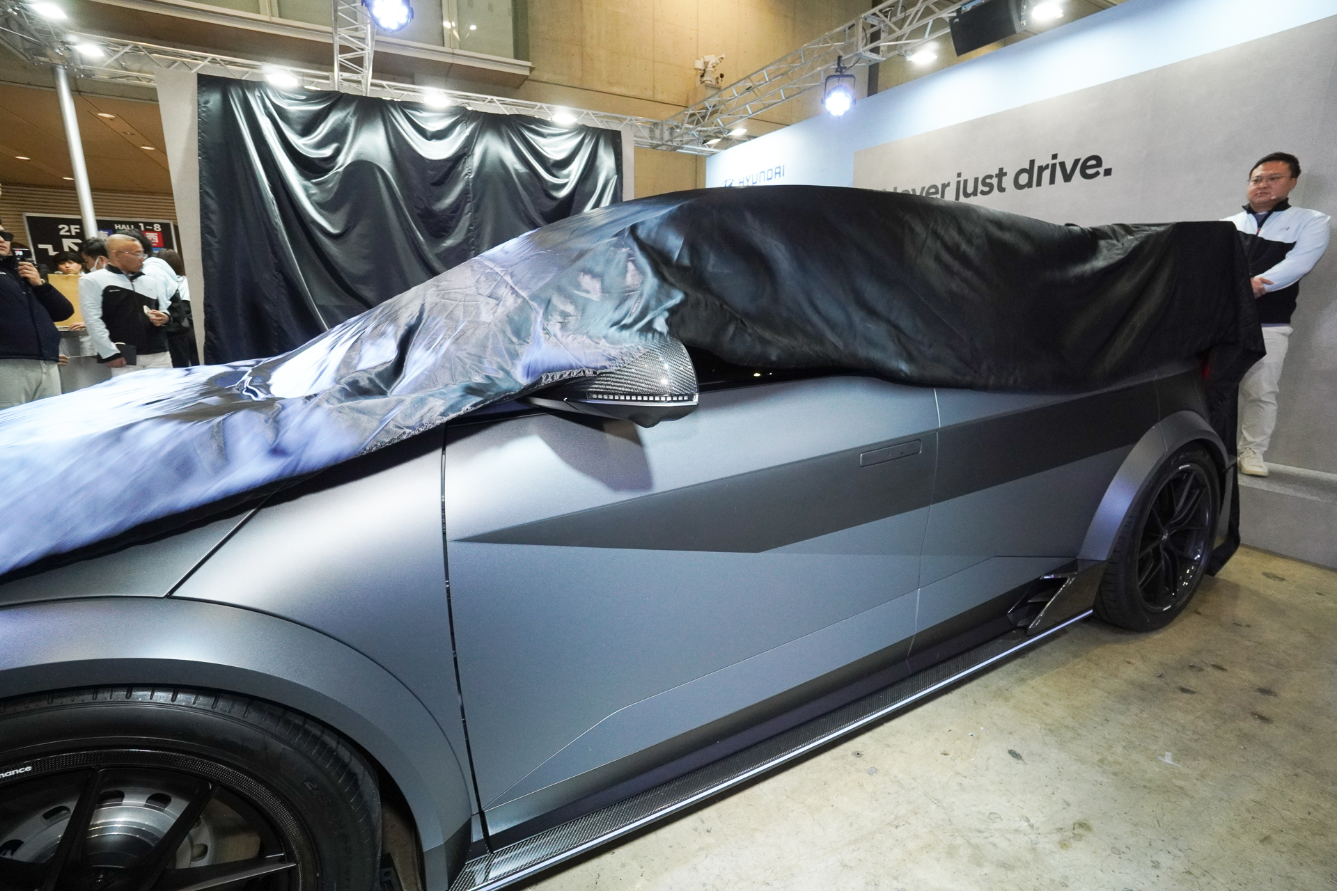 「NPX1」のアンベールの瞬間