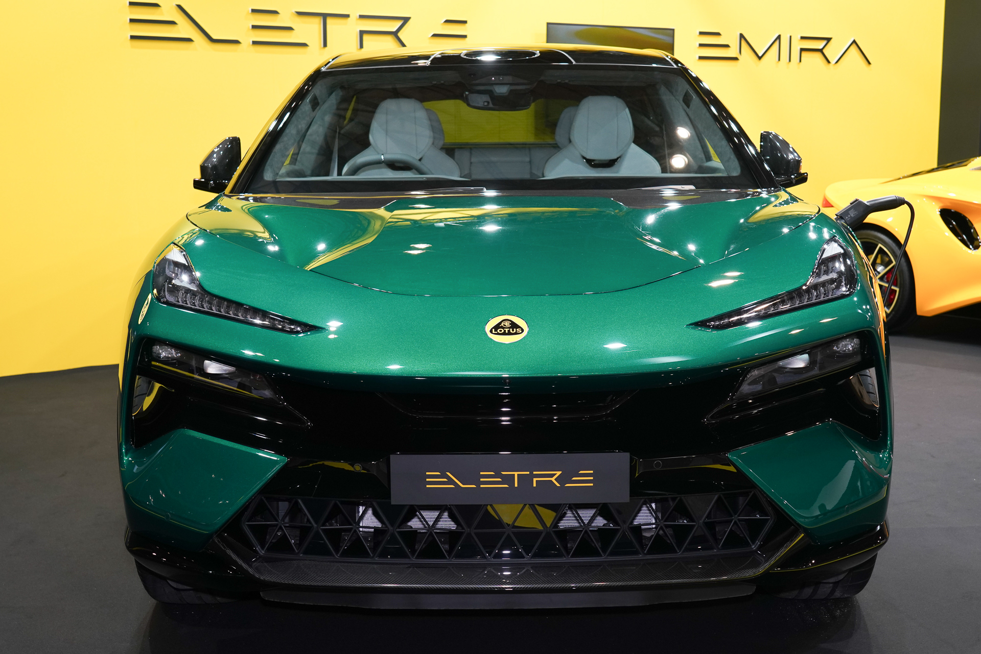 「エレトレ R」