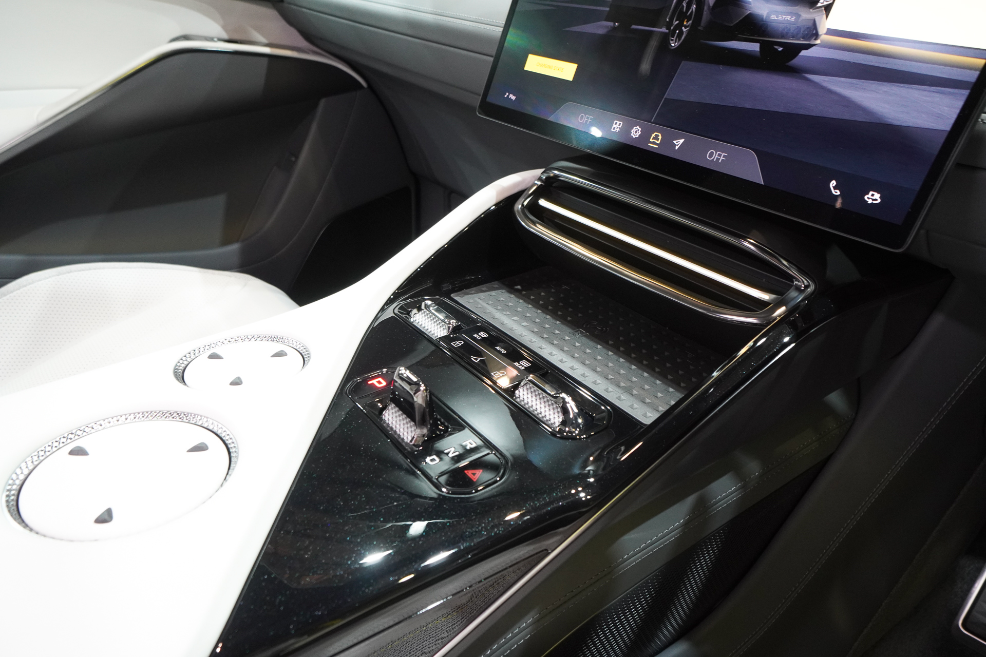 「エレトレ R」