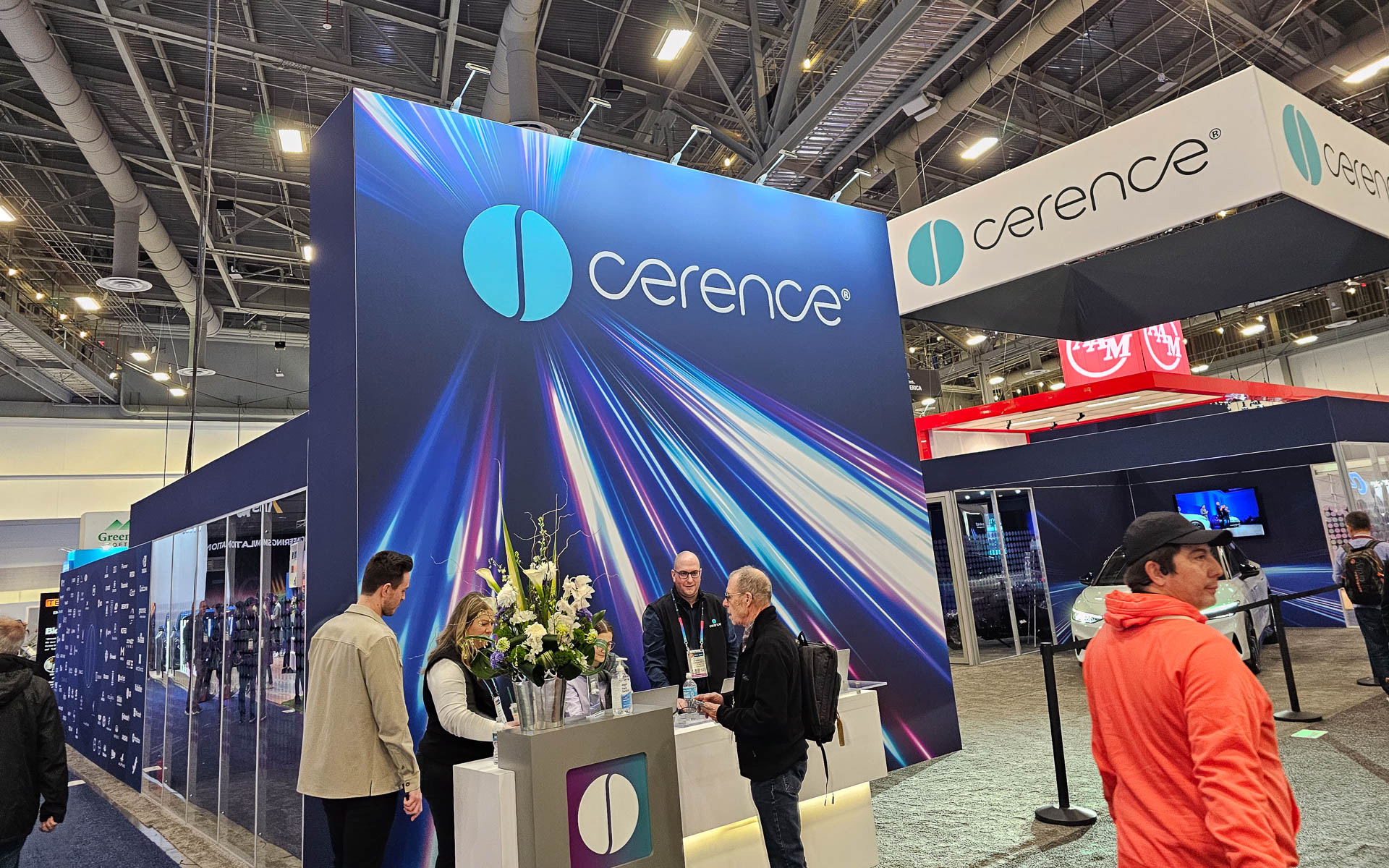 CES 2024の展示会場（ウエストホール）のセレンスブース