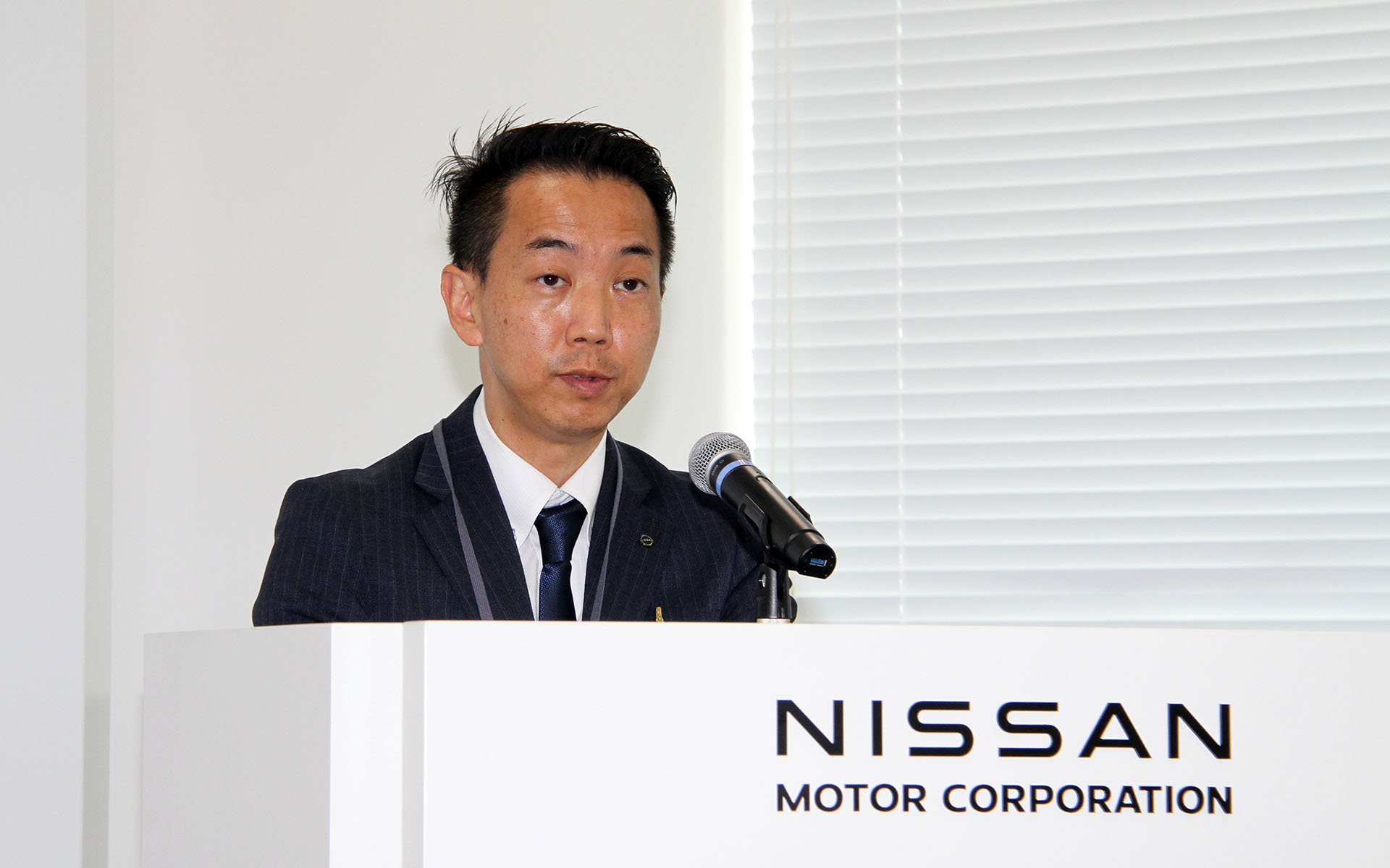 説明会で登壇した奈良日産自動車株式会社 取締役 神田智一氏