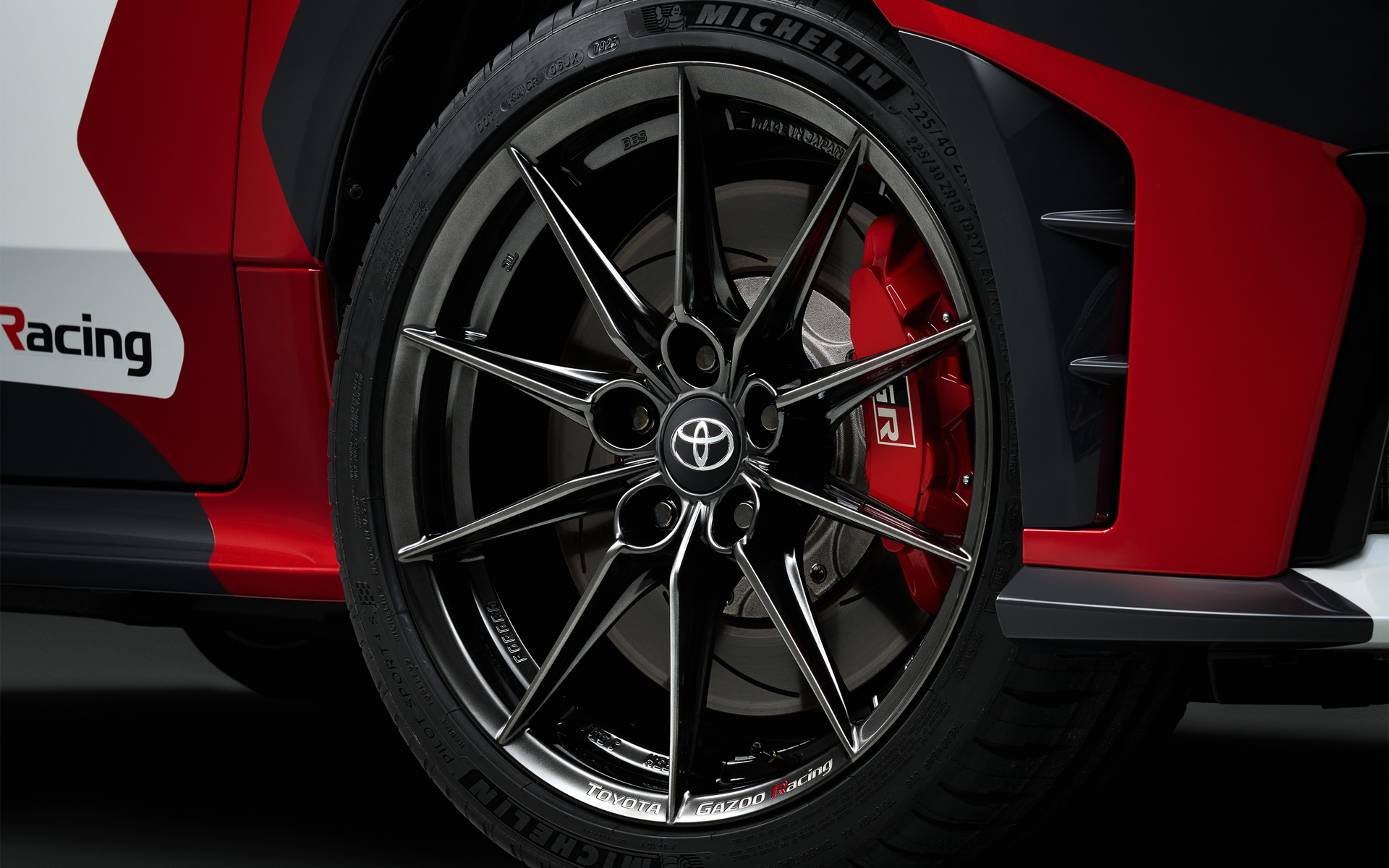 GRヤリス RZ“High performance・Kalle Rovanperä Edition