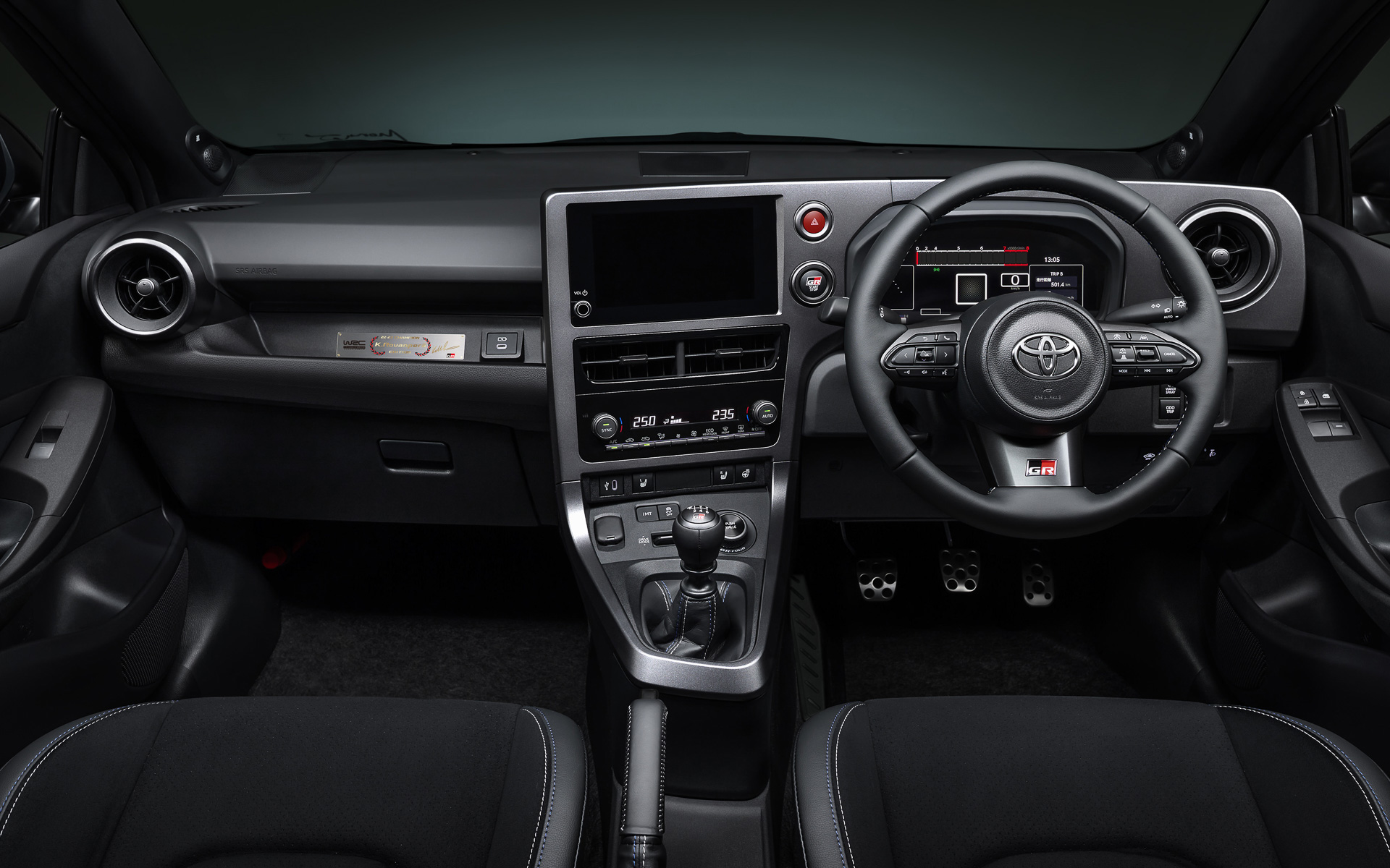 GRヤリス RZ“High performance・Kalle Rovanperä Editionの内装