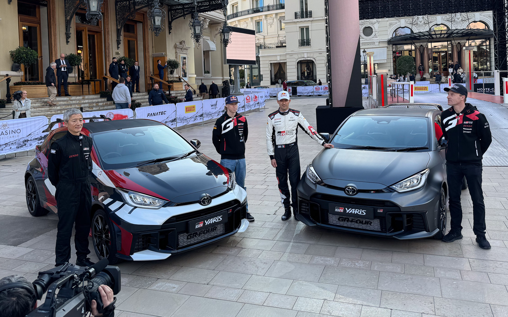WRC開幕戦ラリー・モンテカルロで世界初披露された進化型GRヤリス特別仕様車「セバスチャン・オジェEdition」と「カッレ・ロバンペラEdition」
