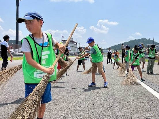 コースオフィシャル