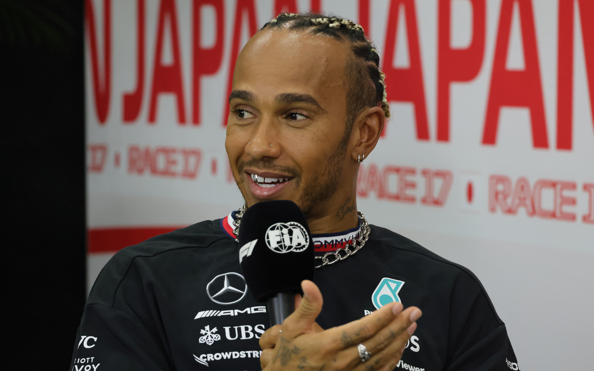 2023年のF1日本グランプリで来日したルイス・ハミルトン選手