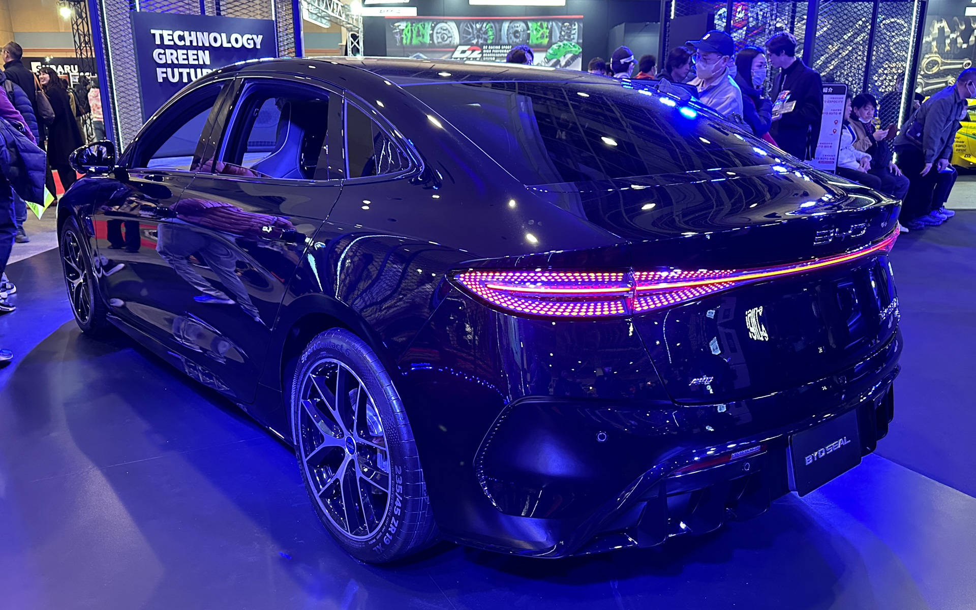 BYDのEVセダン「シール」