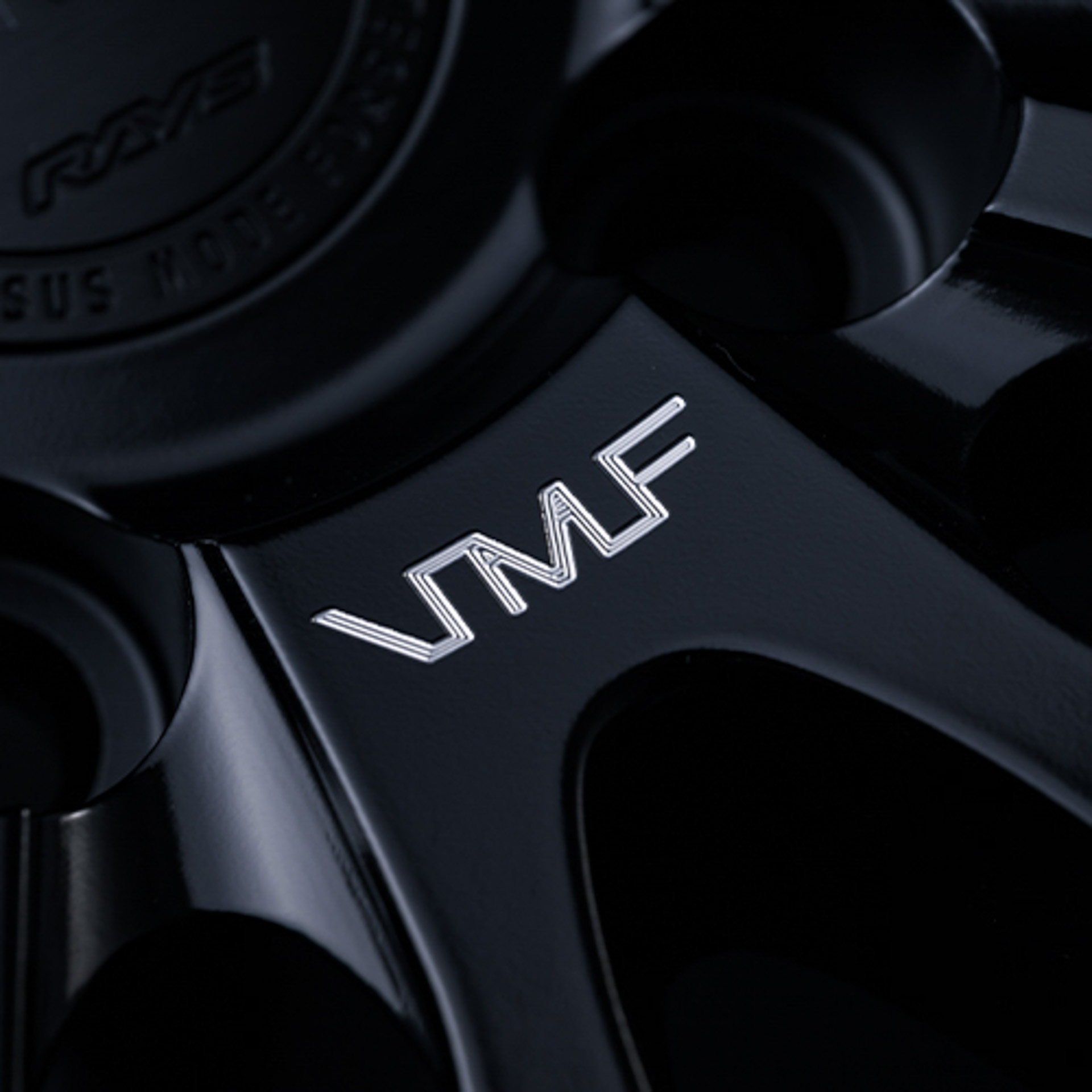 特許技術A.M.T.よるVFMロゴ