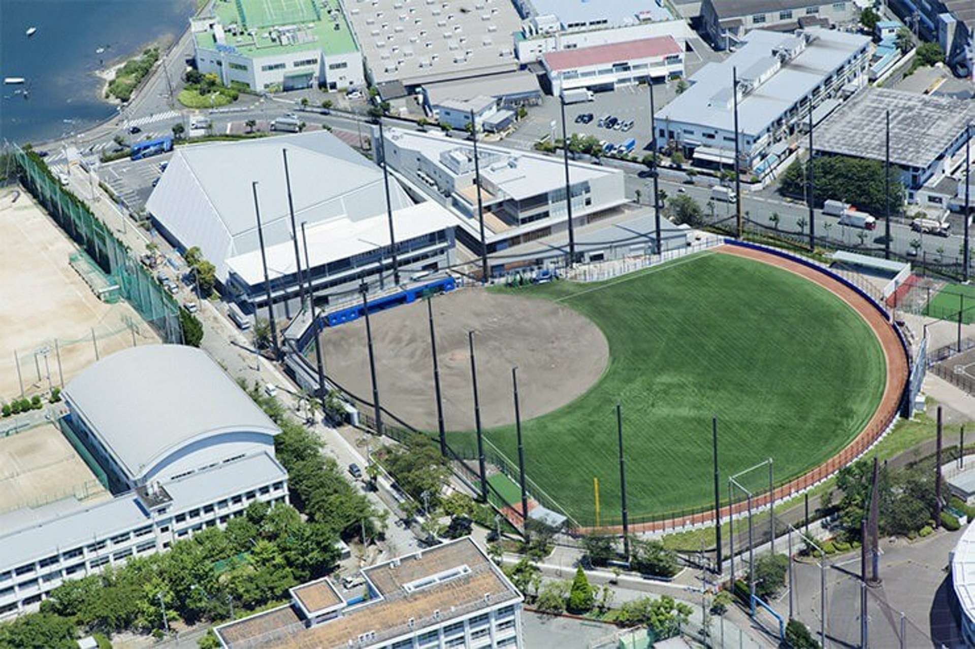 横浜DeNAベイスターズファーム施設　「DOCK OF BAYSTARS YOKOSUKA」（市内夏島町）