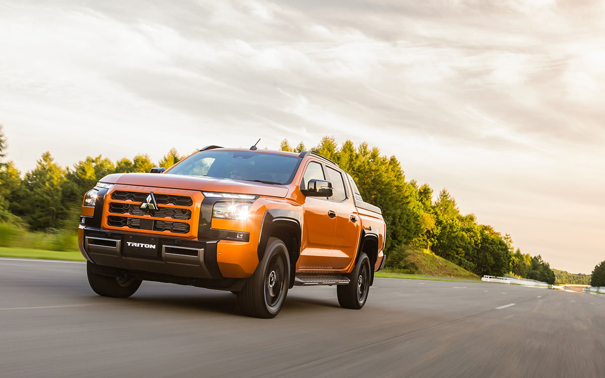 新型「トライトン」