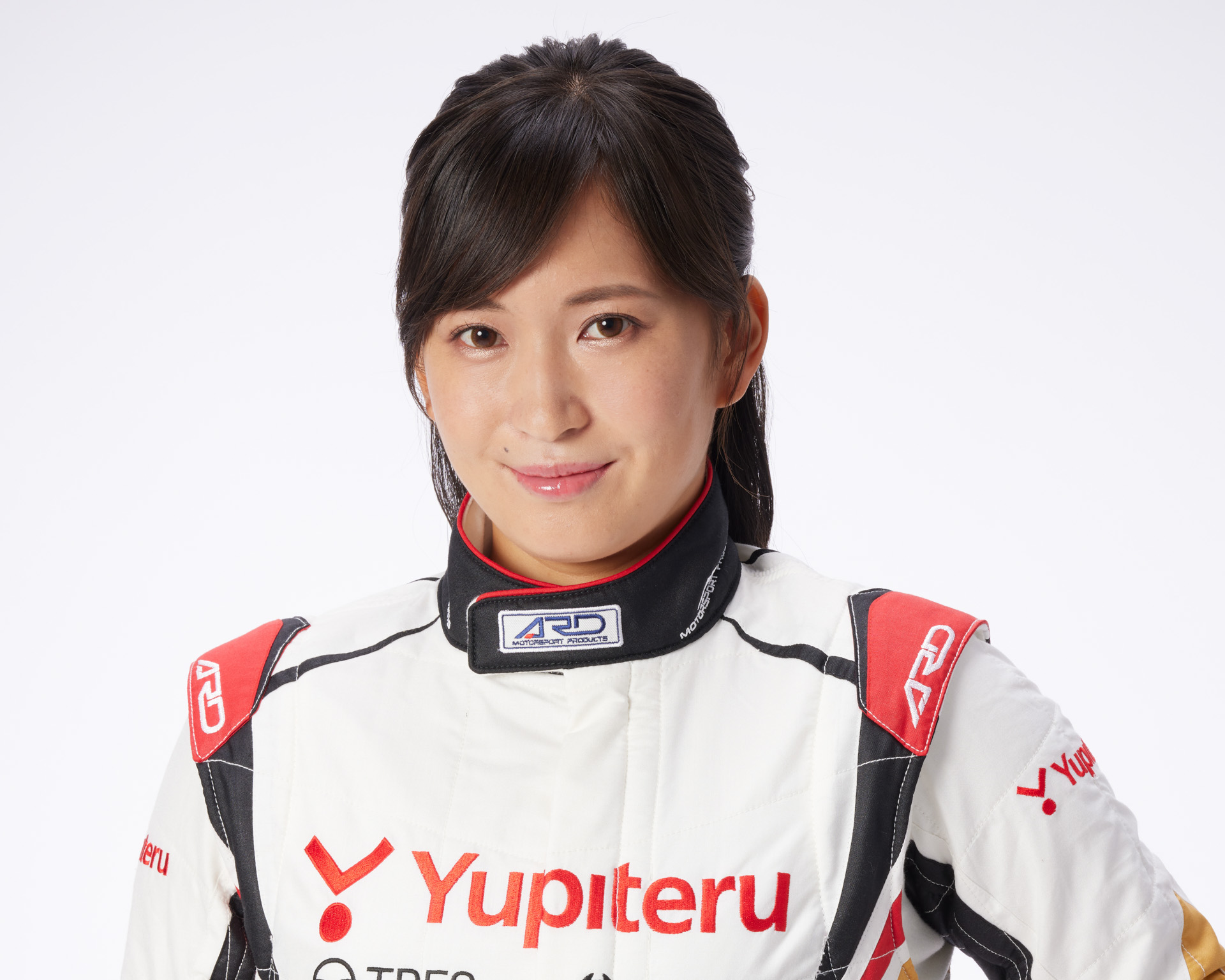 ドライバーの猪爪杏奈選手
