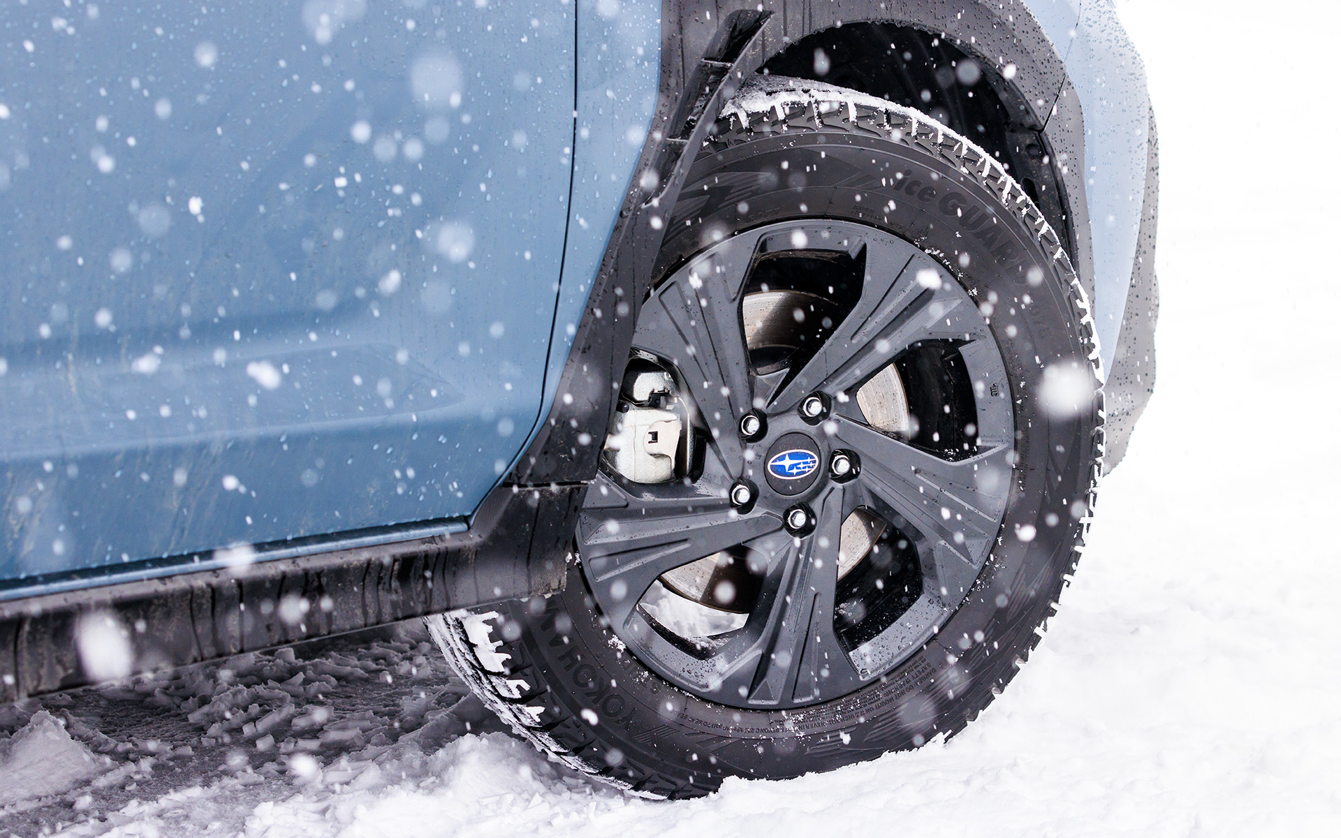 スタッドレスタイヤはフォレスターと同じ横浜ゴム「アイスガードSUV G075」を装着。サイズは225/55R18