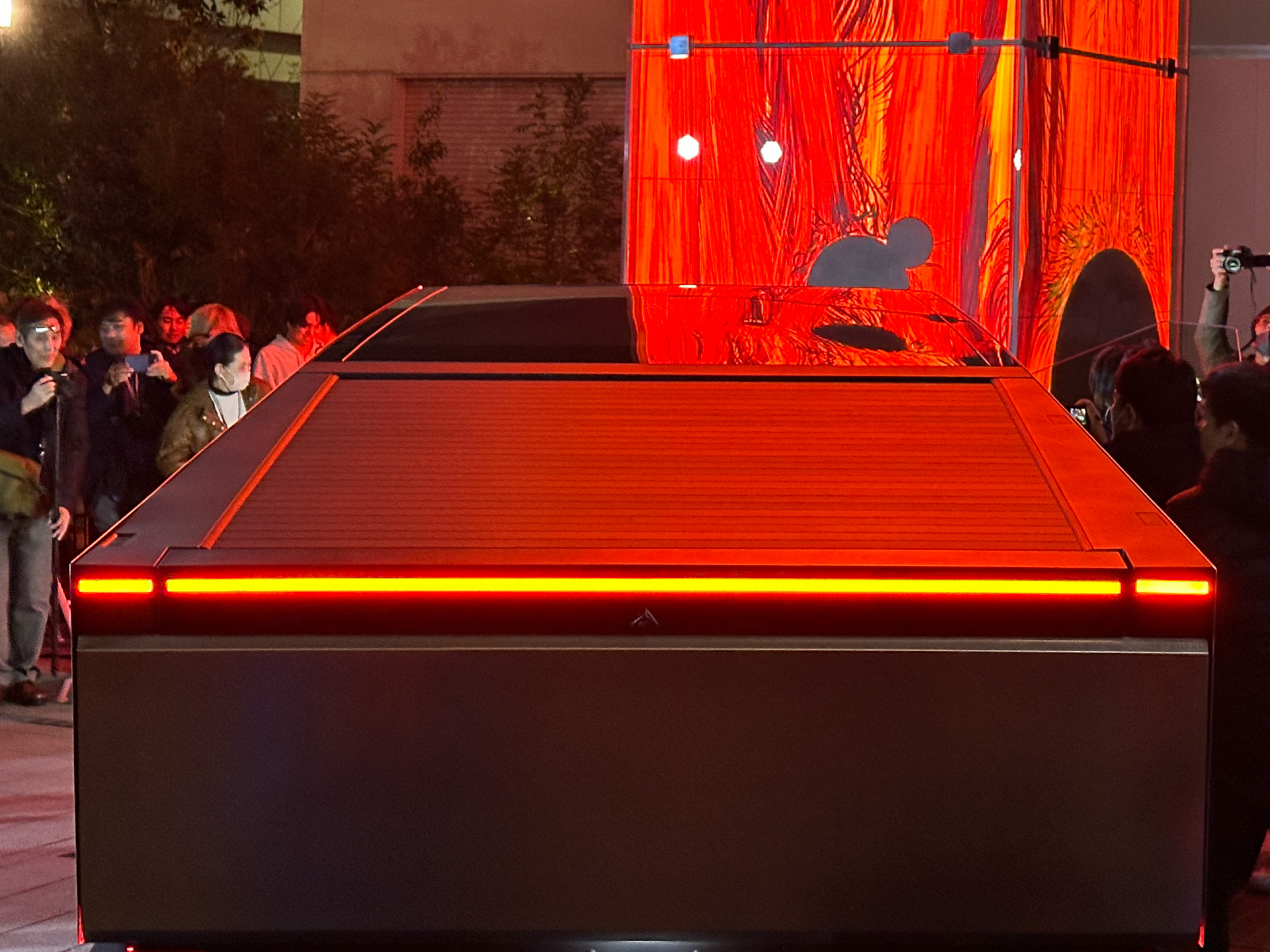 リアの収納スペース