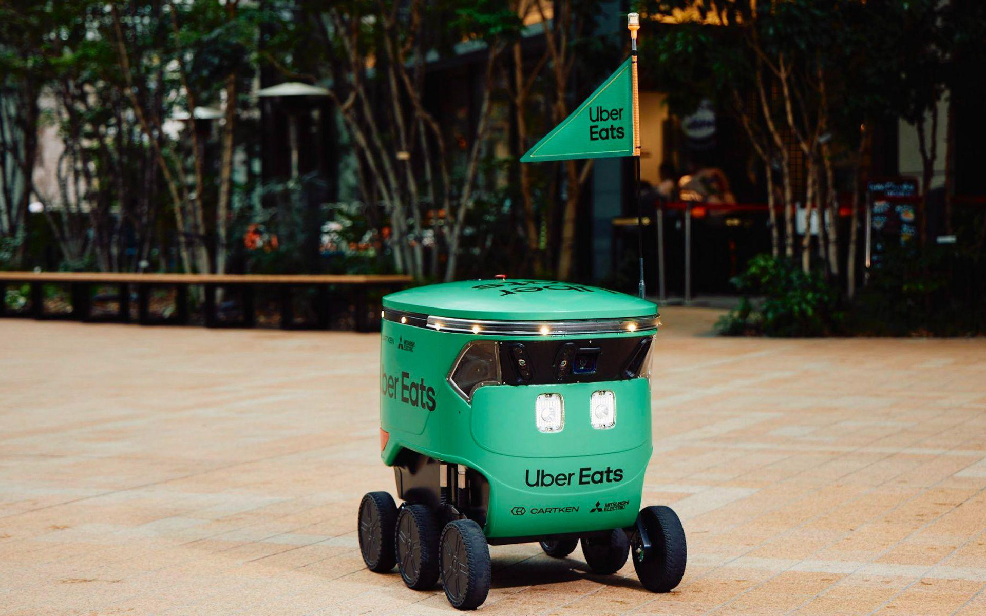米国に続き世界2か国目となるUber Eatsのロボットデリバリーサービスを3月中に都内で開始予定