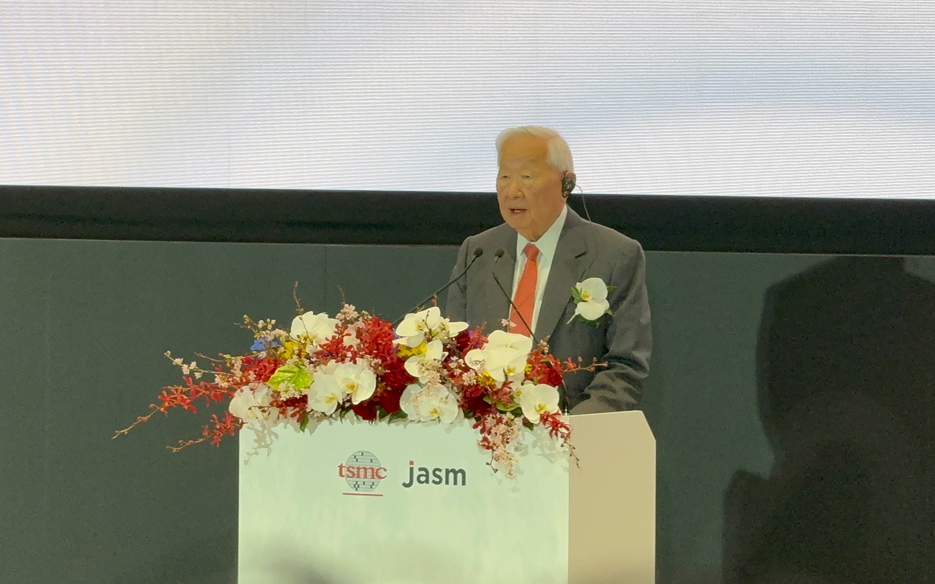 TSMC創業者であるDr.モリス・チャン氏。半導体ファウンドリビジネスを作り出し、世界最大の半導体会社に育て上げた