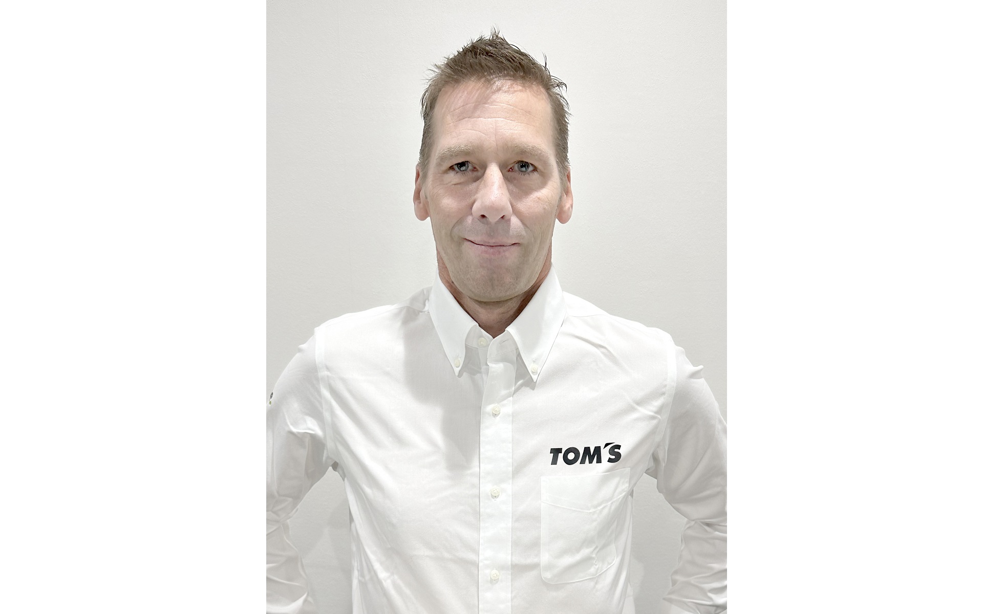 ミハエル・クルム新監督（37号車）