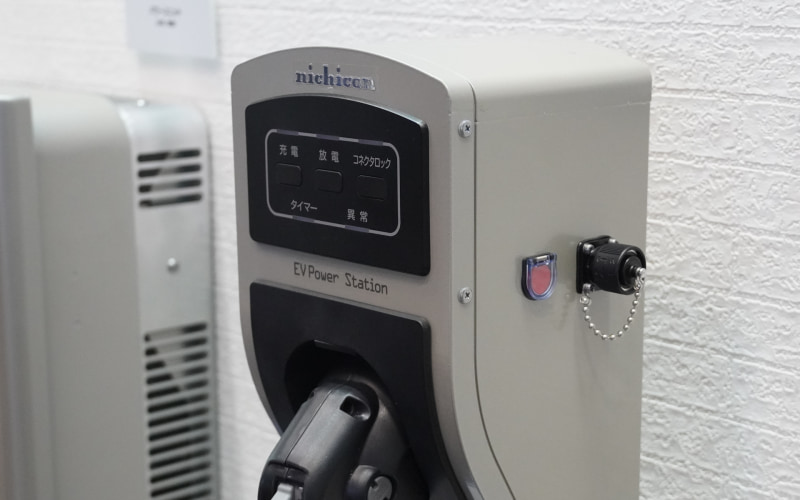 EVから家に電気を供給する家庭用V2Hシステムが勢ぞろいした「SMART