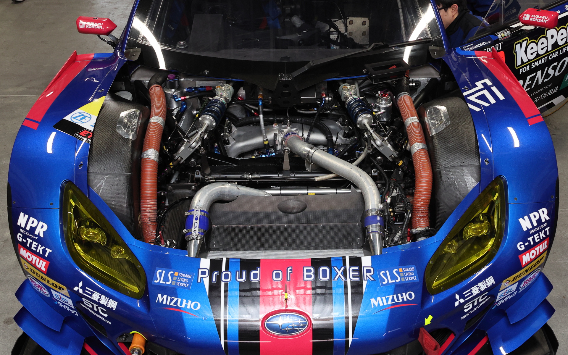 エンジンルーム