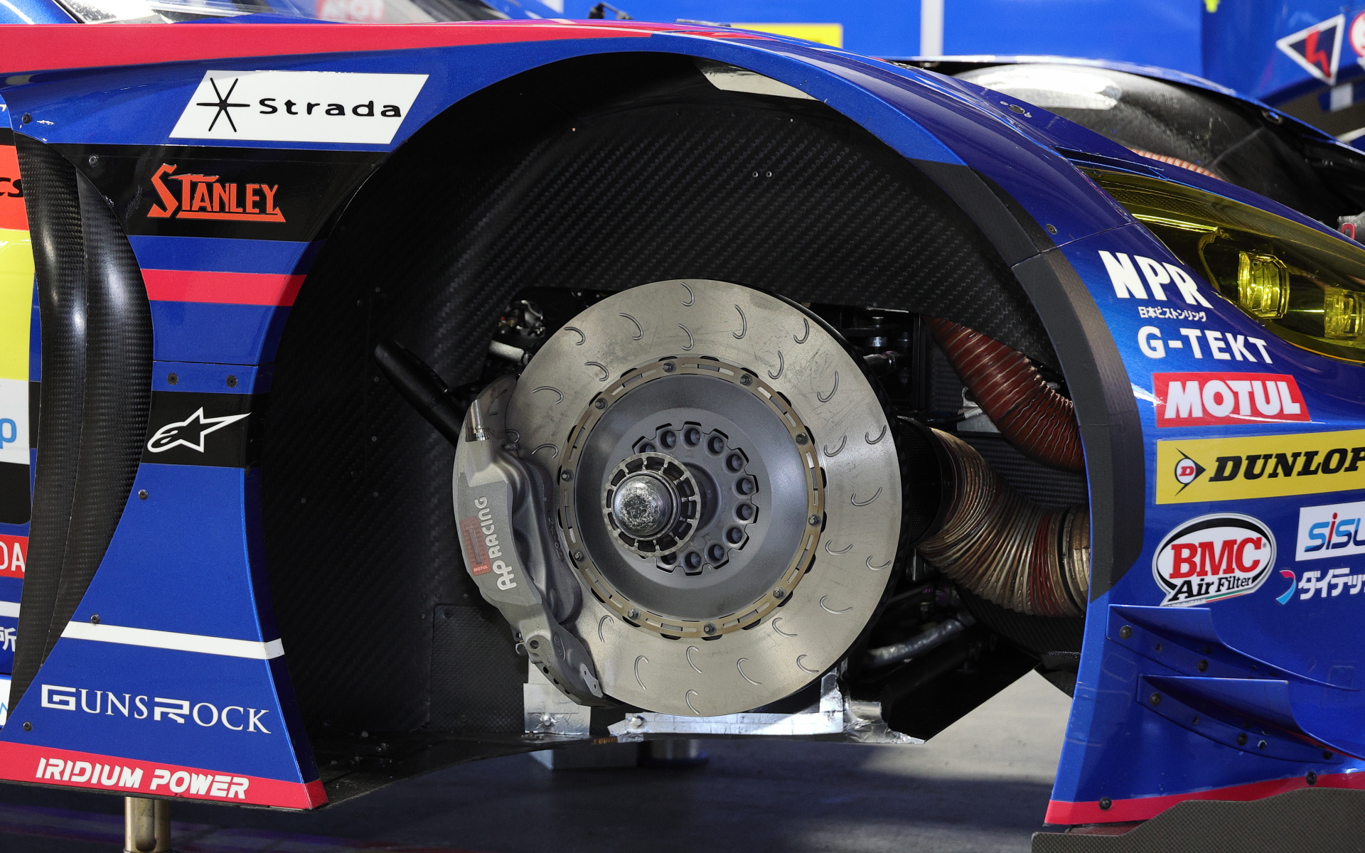 フロントブレーキ（AP Racing）