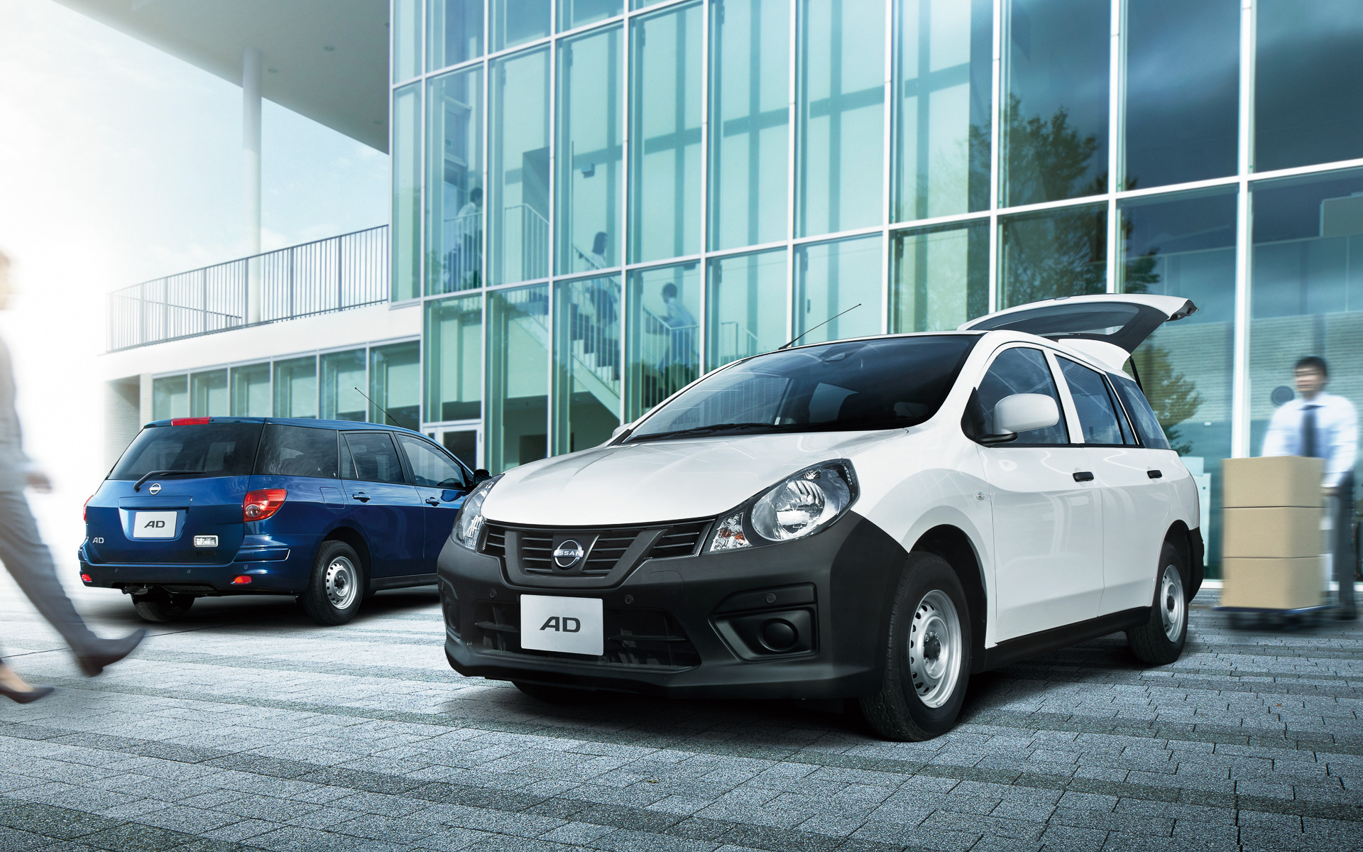 日産の商用バン「AD」