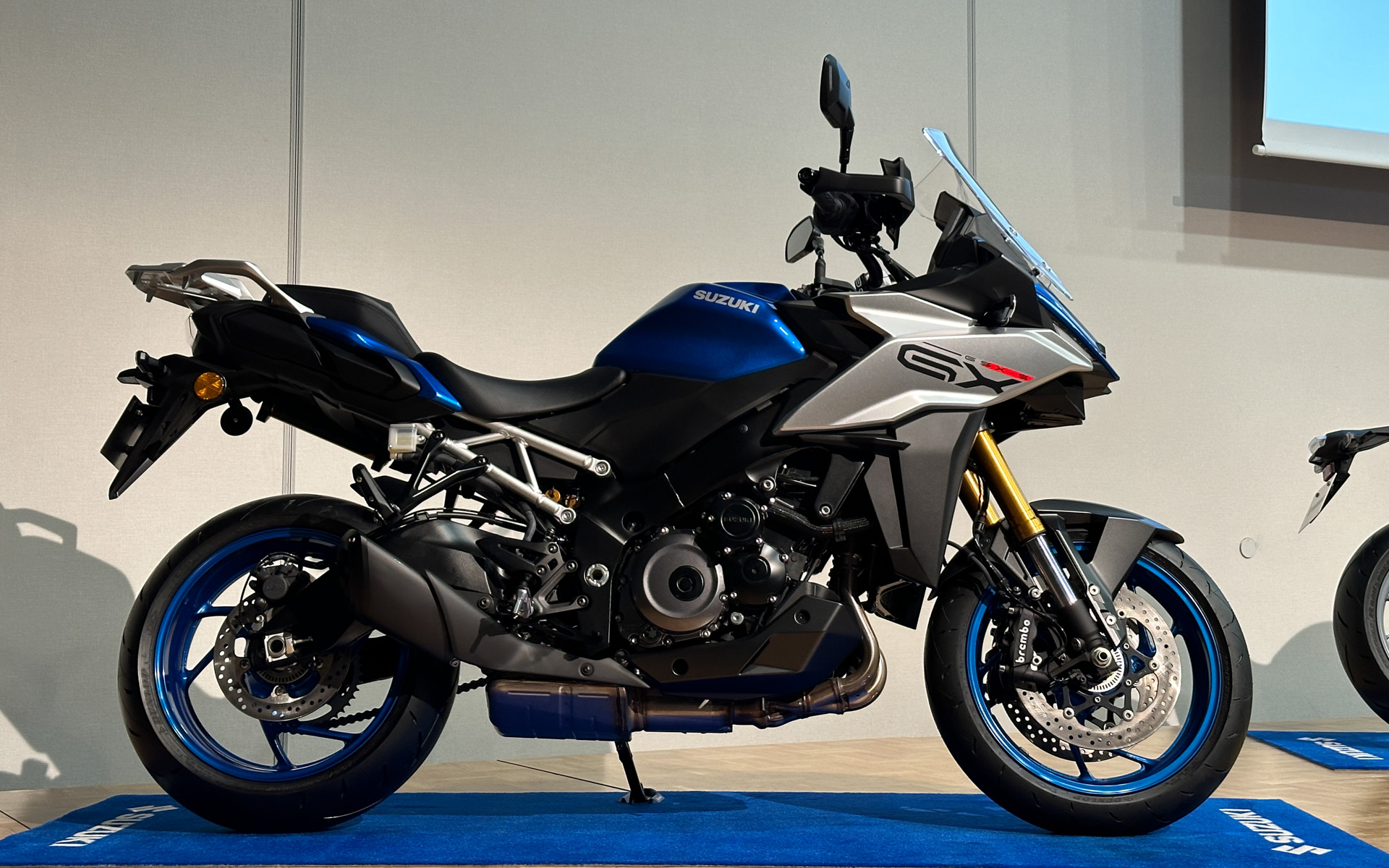 新型「GSX-S1000GX」