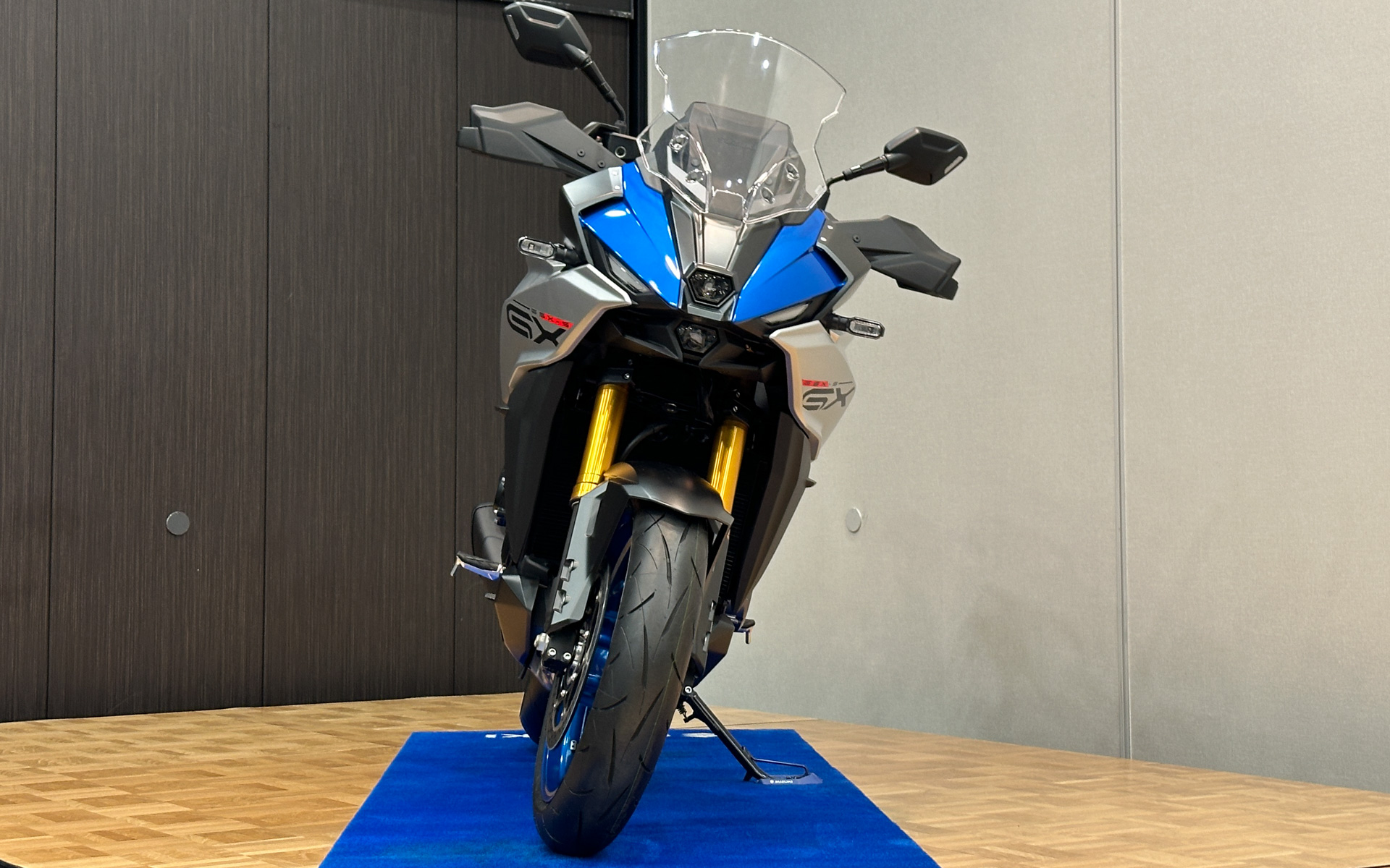 新型「GSX-S1000GX」