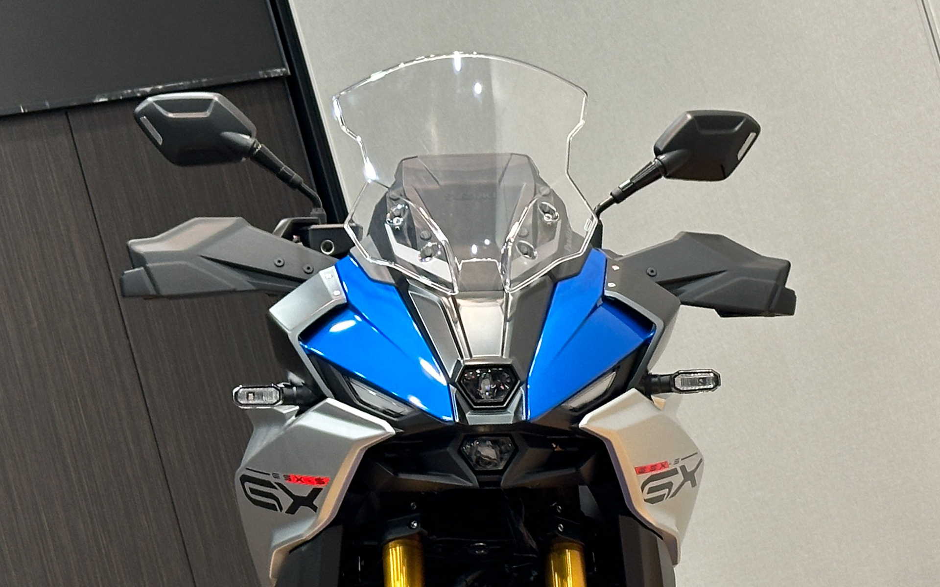 新型「GSX-S1000GX」