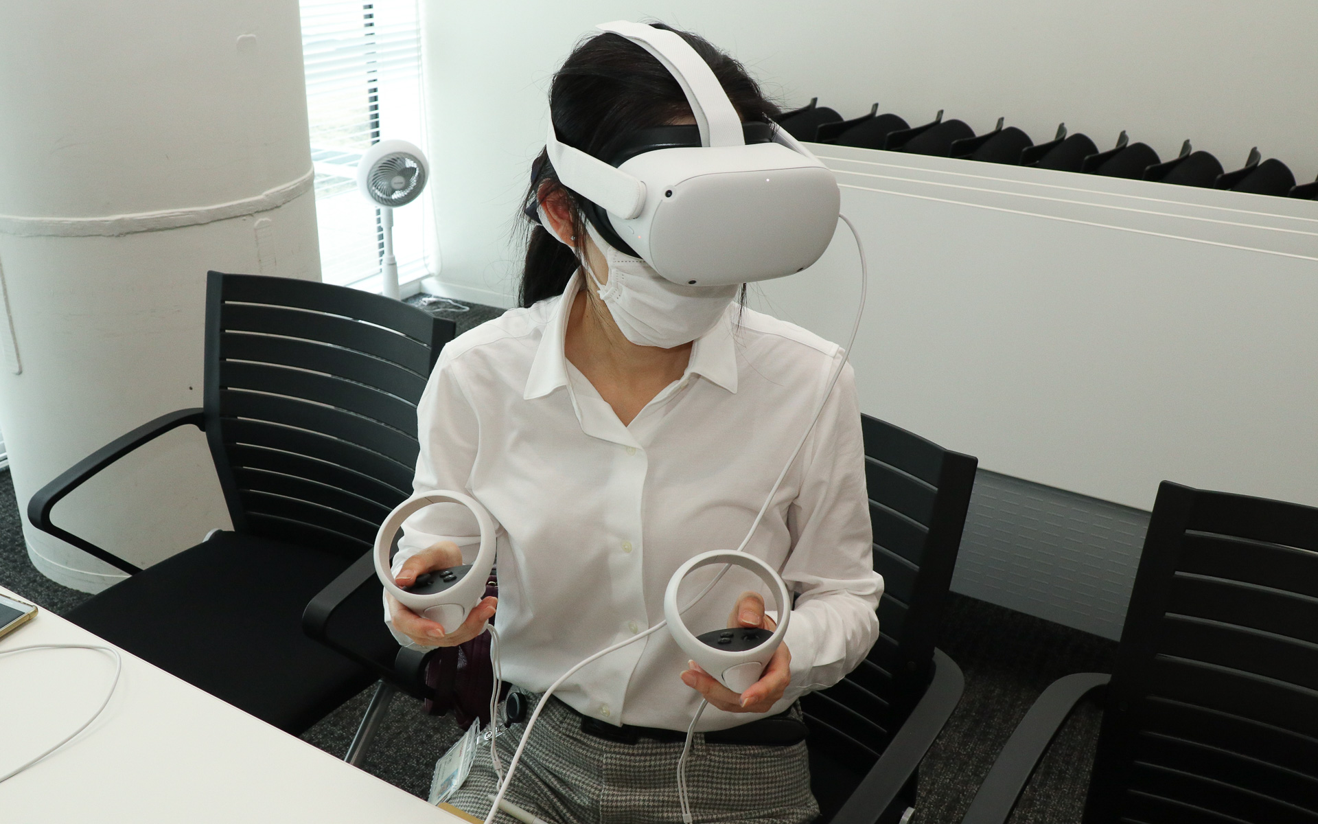 日産自動車がメタバース内に新撮影スタジオ「NISSAN Heritage Cars＆Safe Driving Studio」を開設