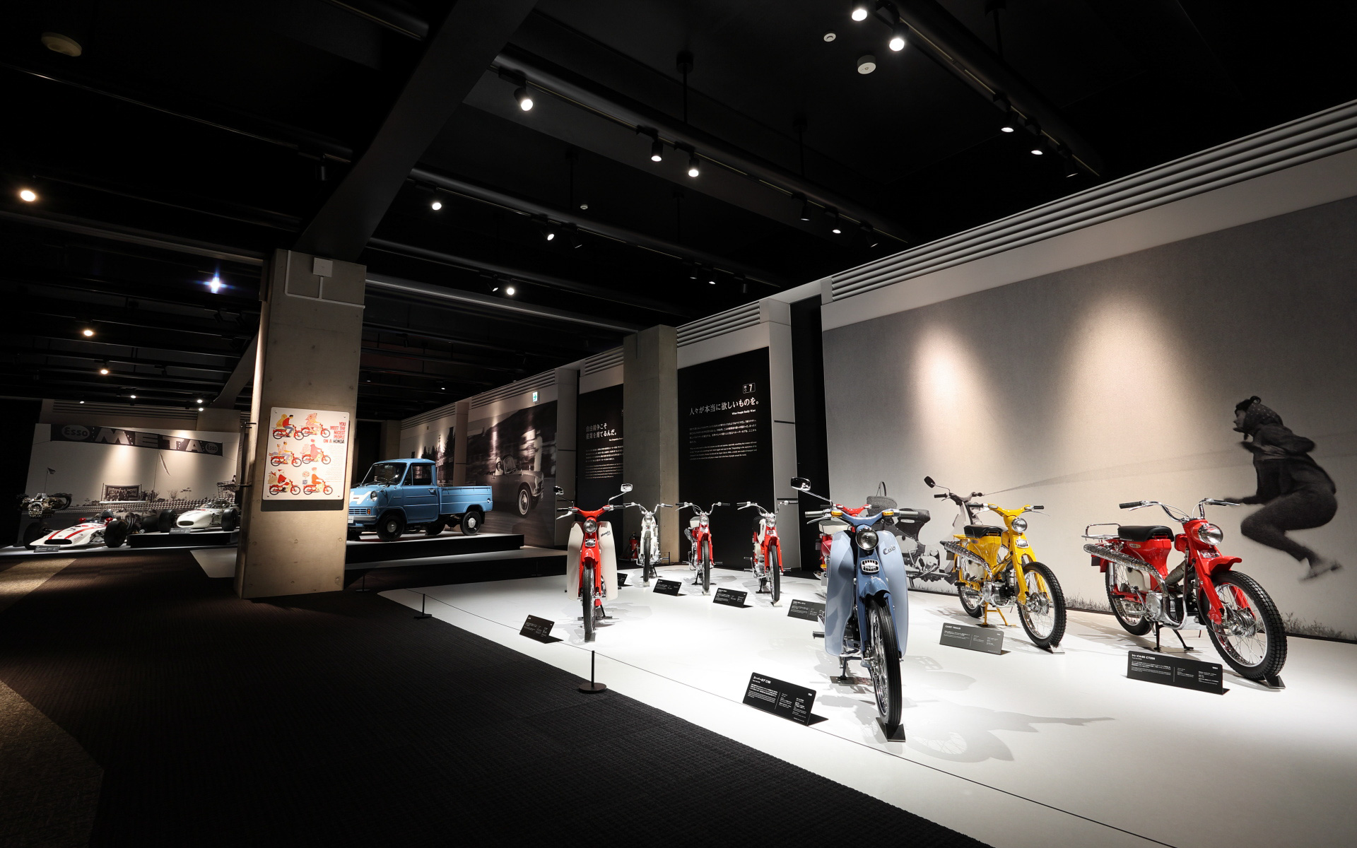 スーパーカブなどホンダの小型バイク群