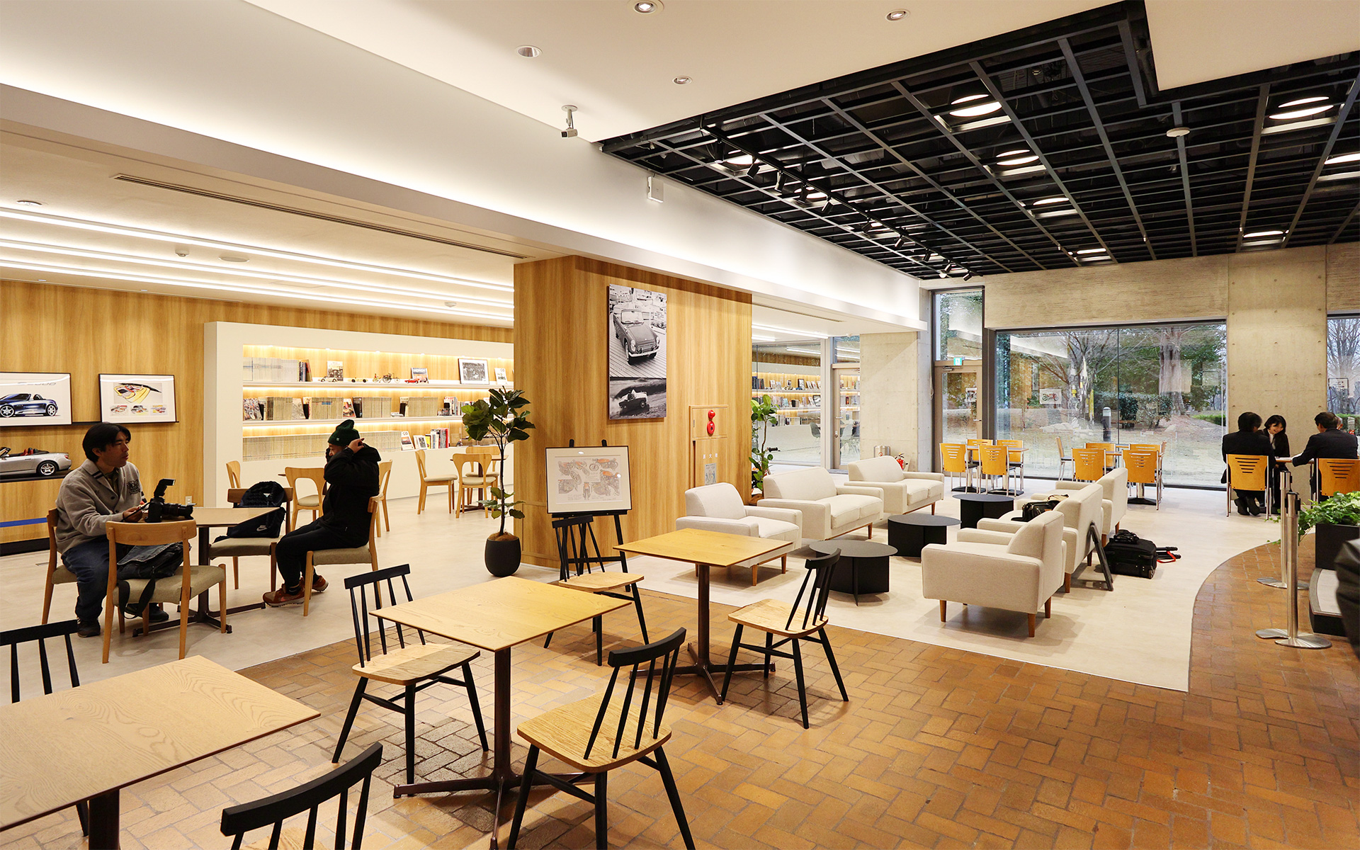 ライブラリー＆デザインギャラリー