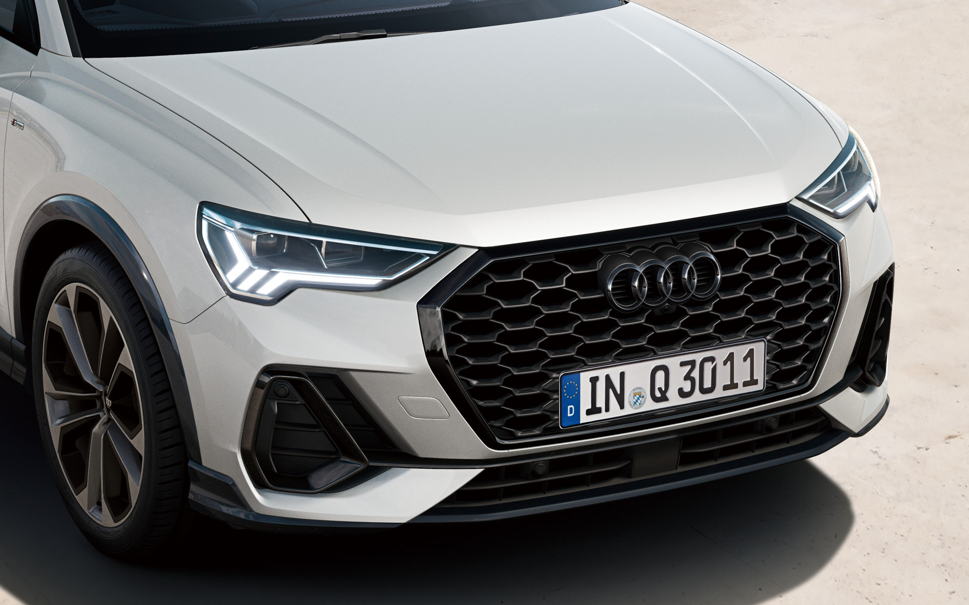 特別仕様モデル「Q3 Sportback dynamic edition」