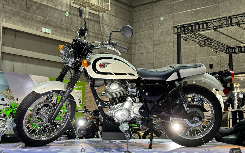 新品エゴトリッピング モーターサイクルさジャケット48ルードギャラリー 新品エゴトリッピング モーターサイクルさジャケット48ルード