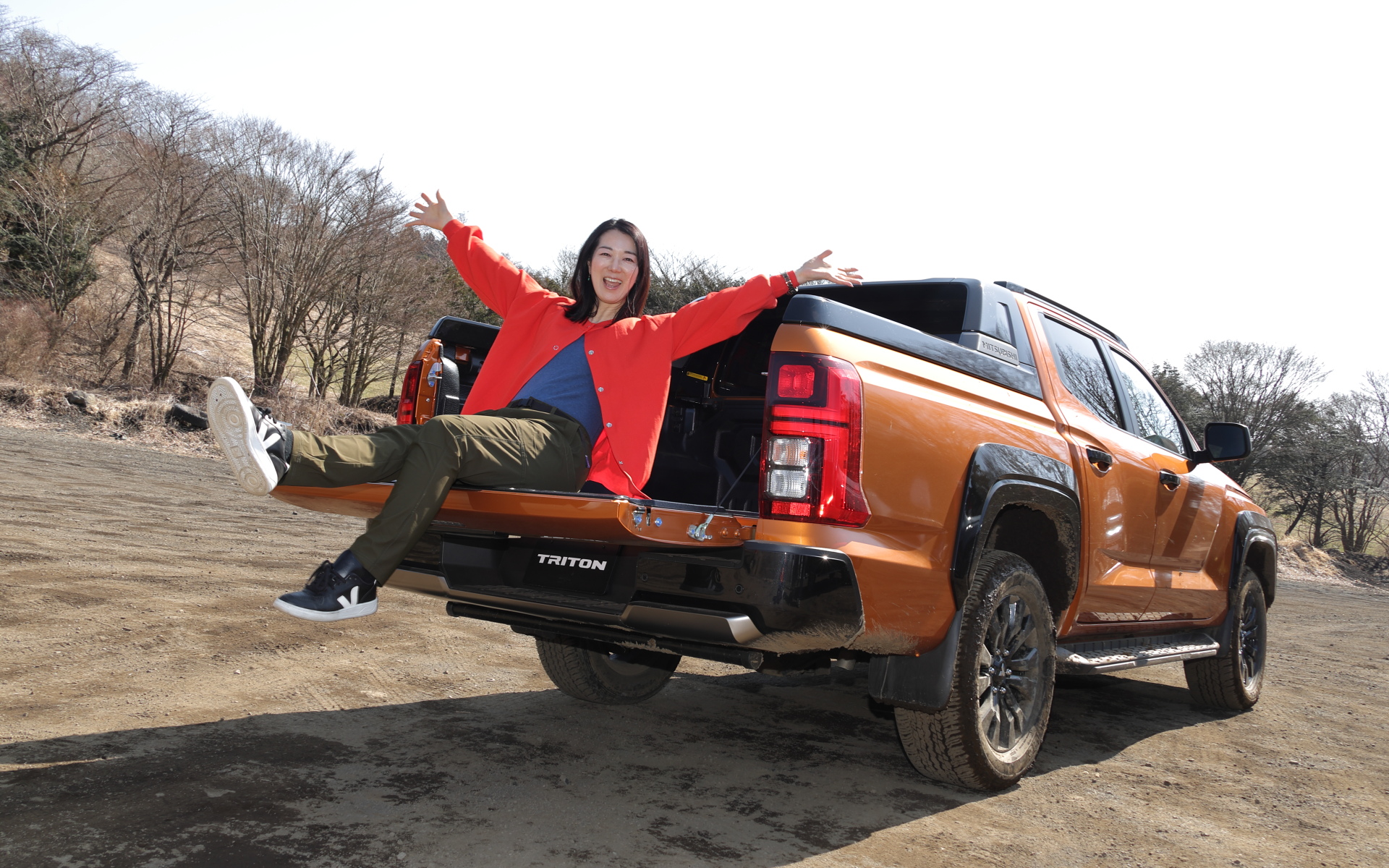 カーゴベッドは大型化することでベッドライナー装着状態でもユーロパレット積載にも対応したほか、従来モデルに比べて荷台高を45mm低い820mmとした