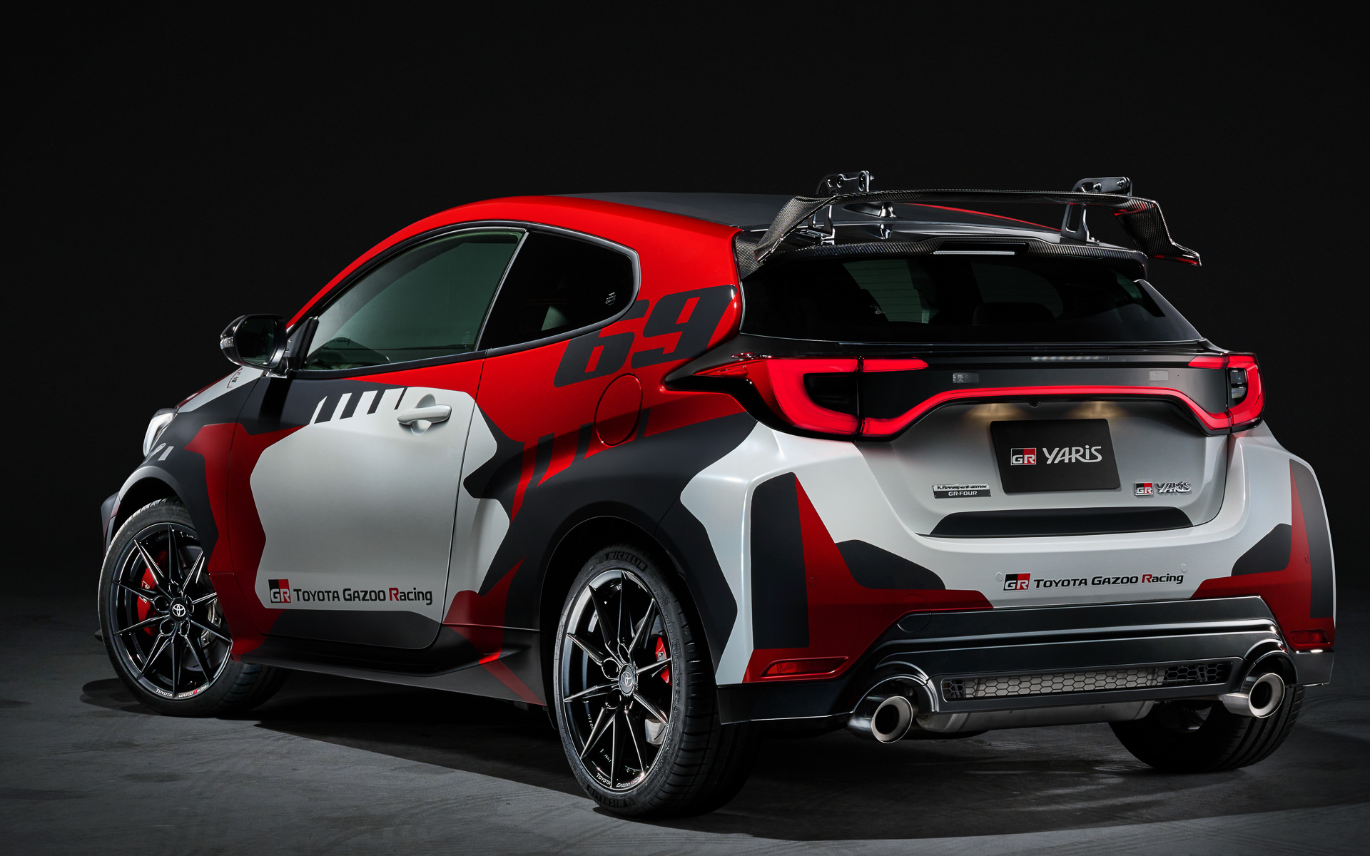 GRヤリス RZ“High performance・Kalle Rovanperä Edition