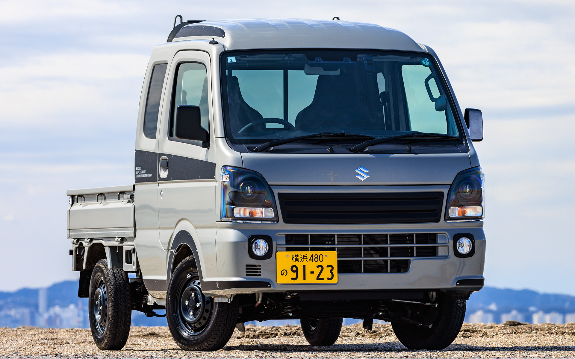 パーソナル感を高めたスーパーキャリイ X リミテッド