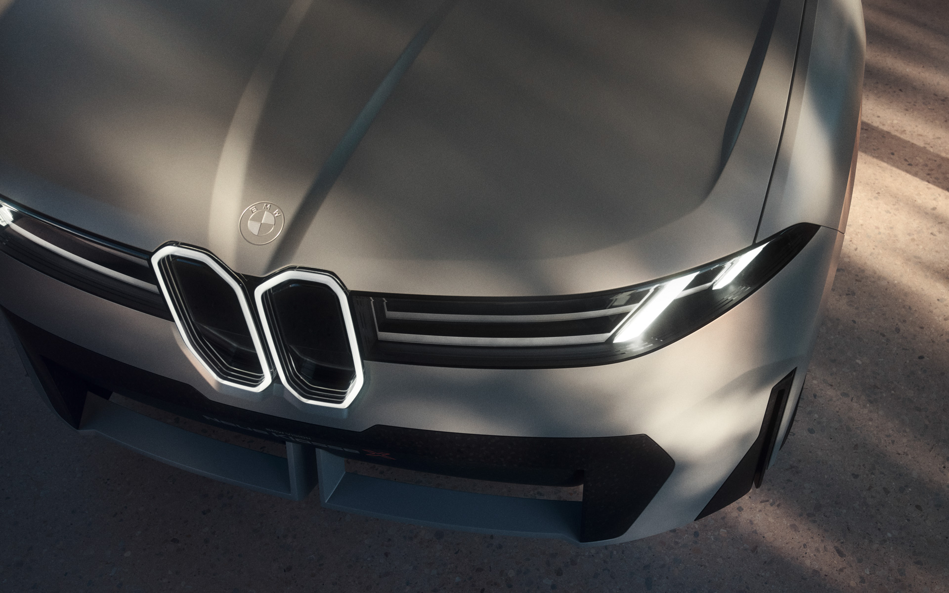 Vision Neue Klasse X（ビジョン・ノイエ・クラッセ・エックス）