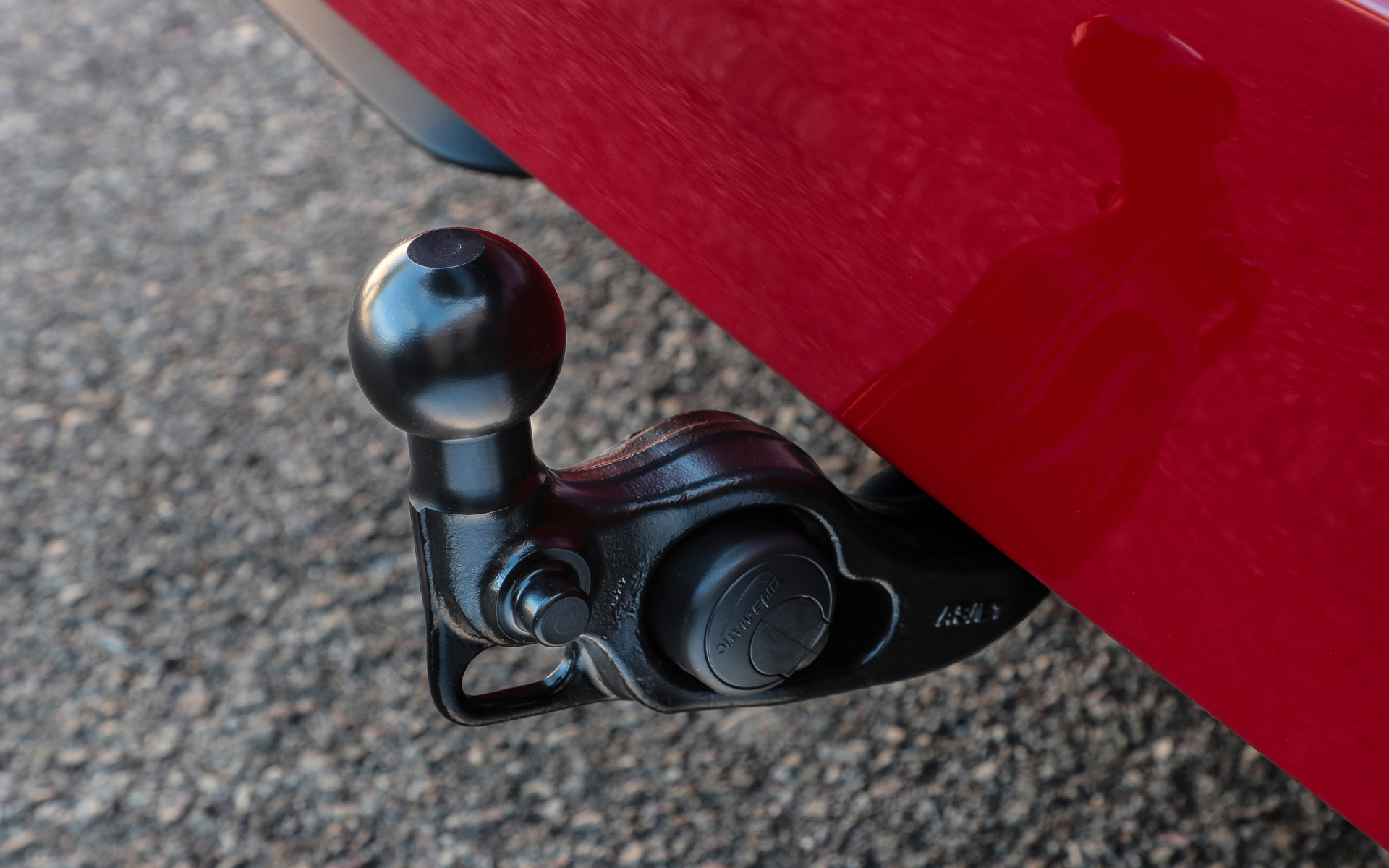 けん引能力も備える