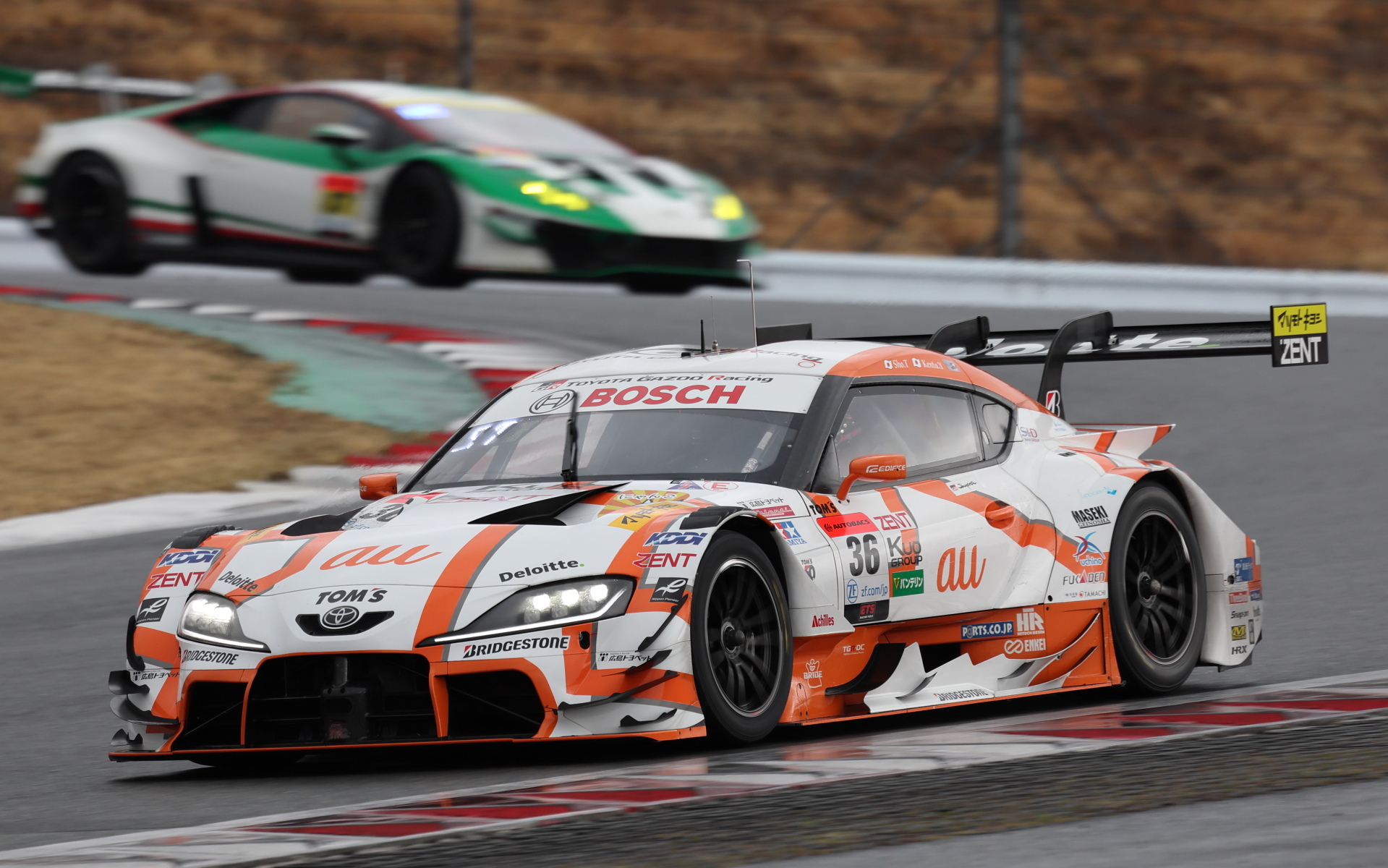午前中の公式テストセッション1でトップタイムをマークした、2023年のGT500クラスチャンピオン車両の36号車 au TOM'S GR Supra（坪井翔/山下健太組）