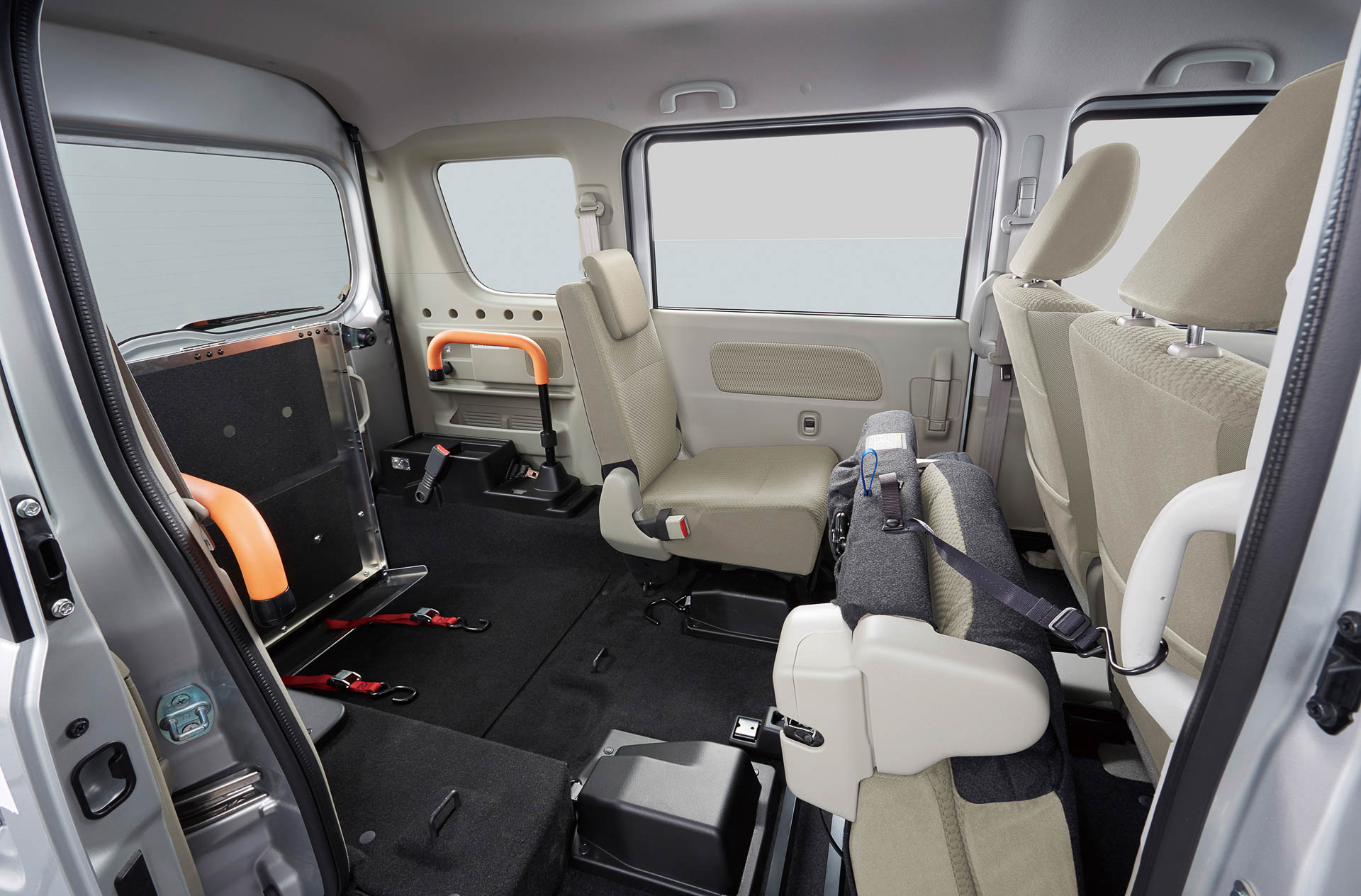 クリッパー リオ チェアキャブ