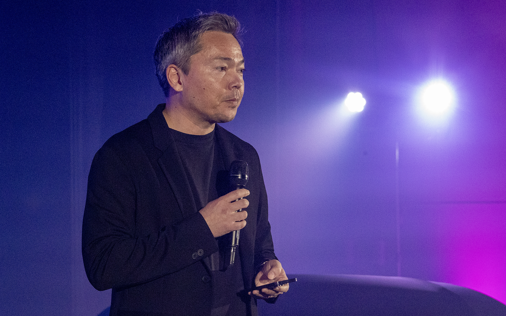 セラー氏はすべて日本語で集まったユーザーに向けて感謝とフォーミュラEへの期待を語った