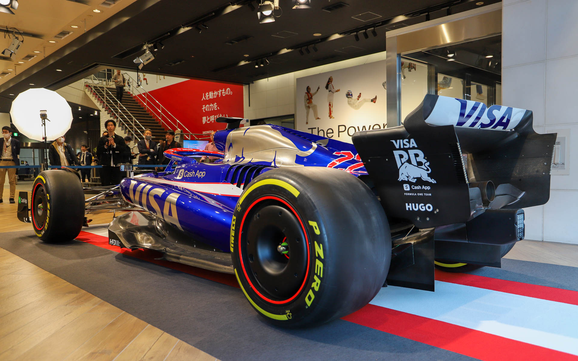 ホンダウエルカムプラザ青山に転じされていたVisa Cash App RB F1 Teamの「Visa Cash App RB Formula One Team VCARB 01」ショーカー