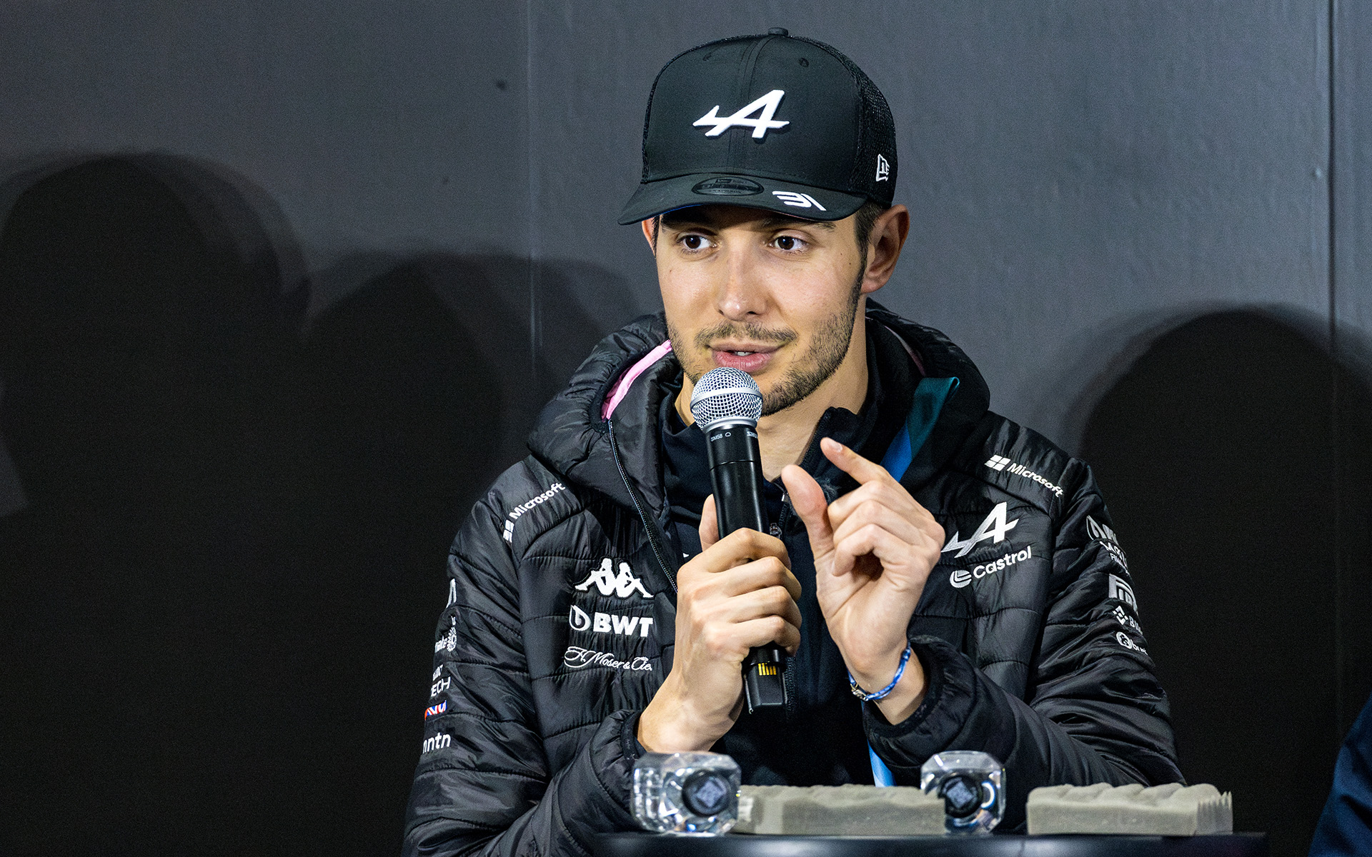 エステバン・オコン選手