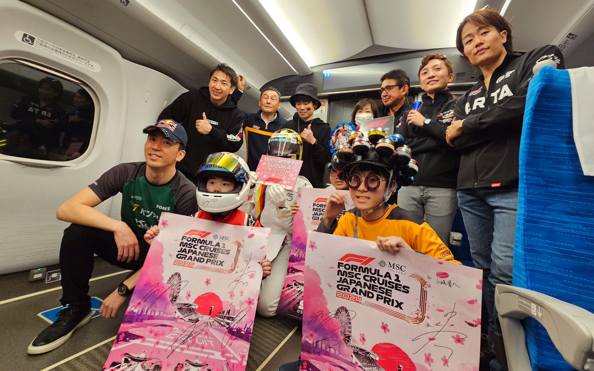 イベントの最後にはドレッサーオブザデーに選出されたファンと出演者が記念撮影