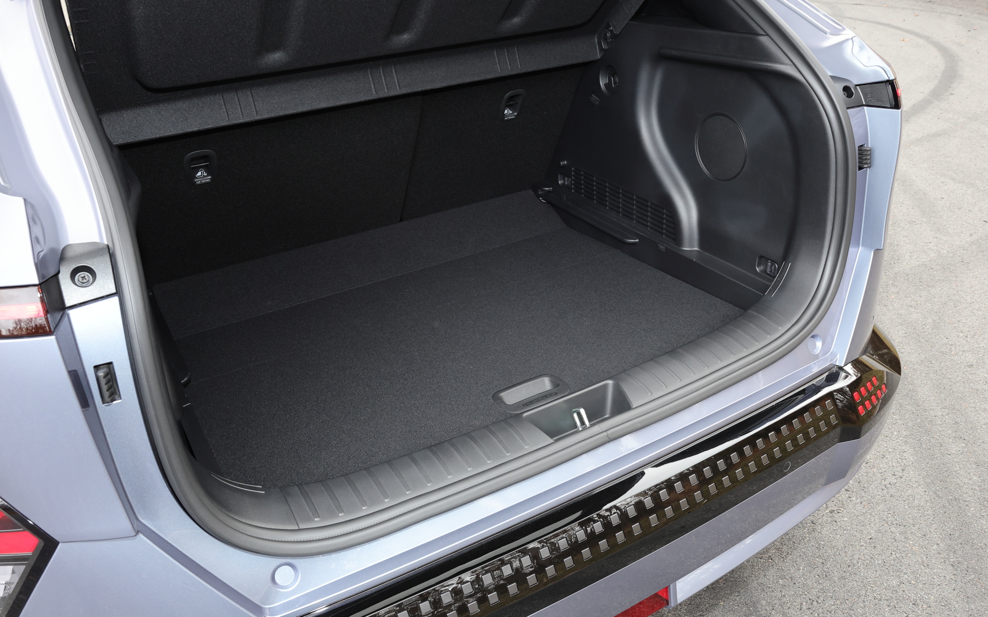 アンダーボードは2段階で使い分けできるようになっている