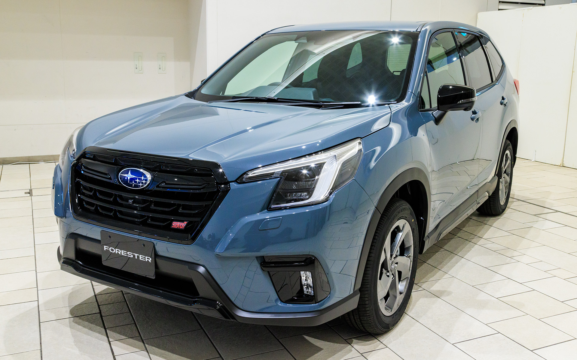 「フォレスター」特別仕様車「STI Sport Black Interior Selection」