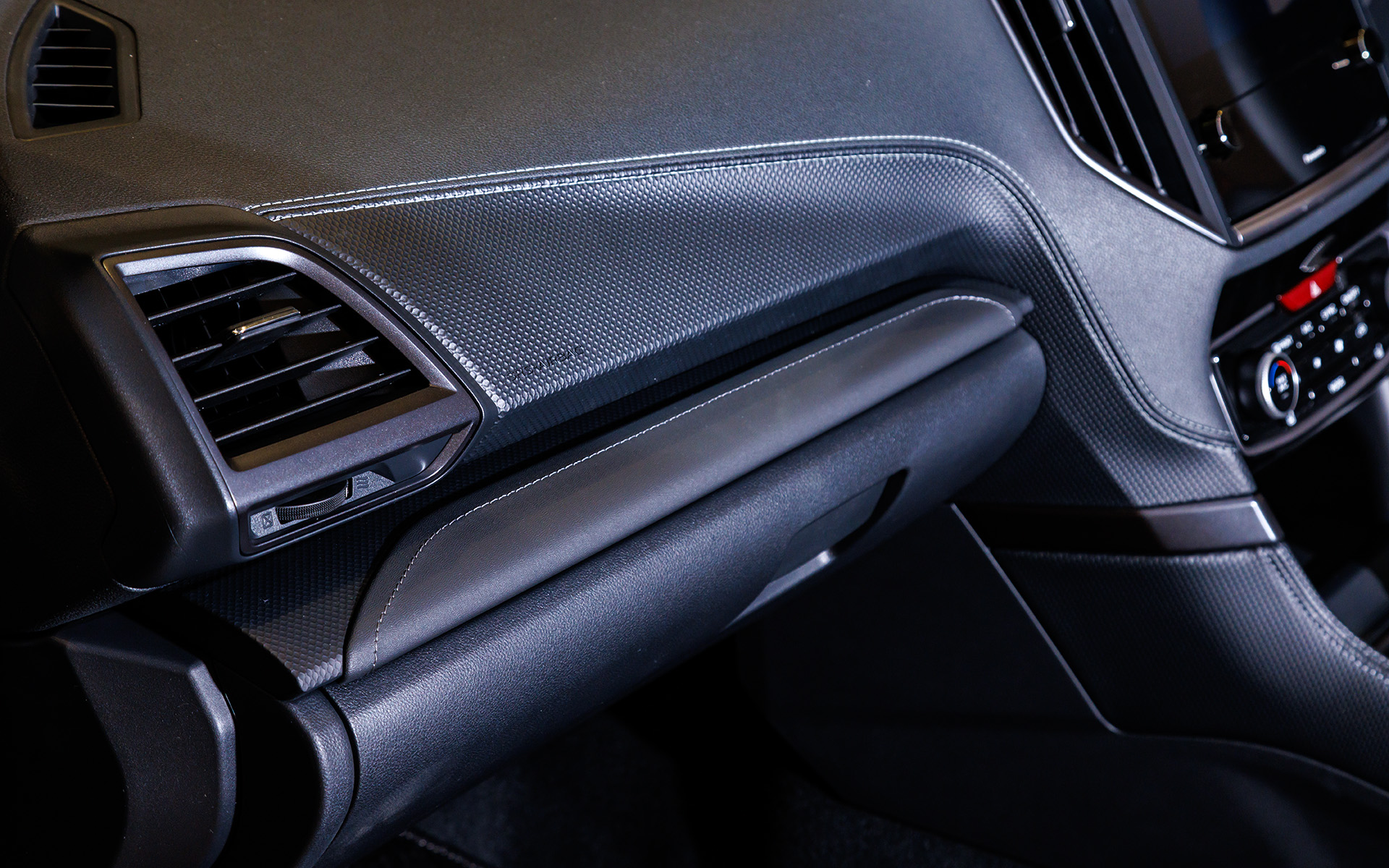 インテリアをブラックで統一