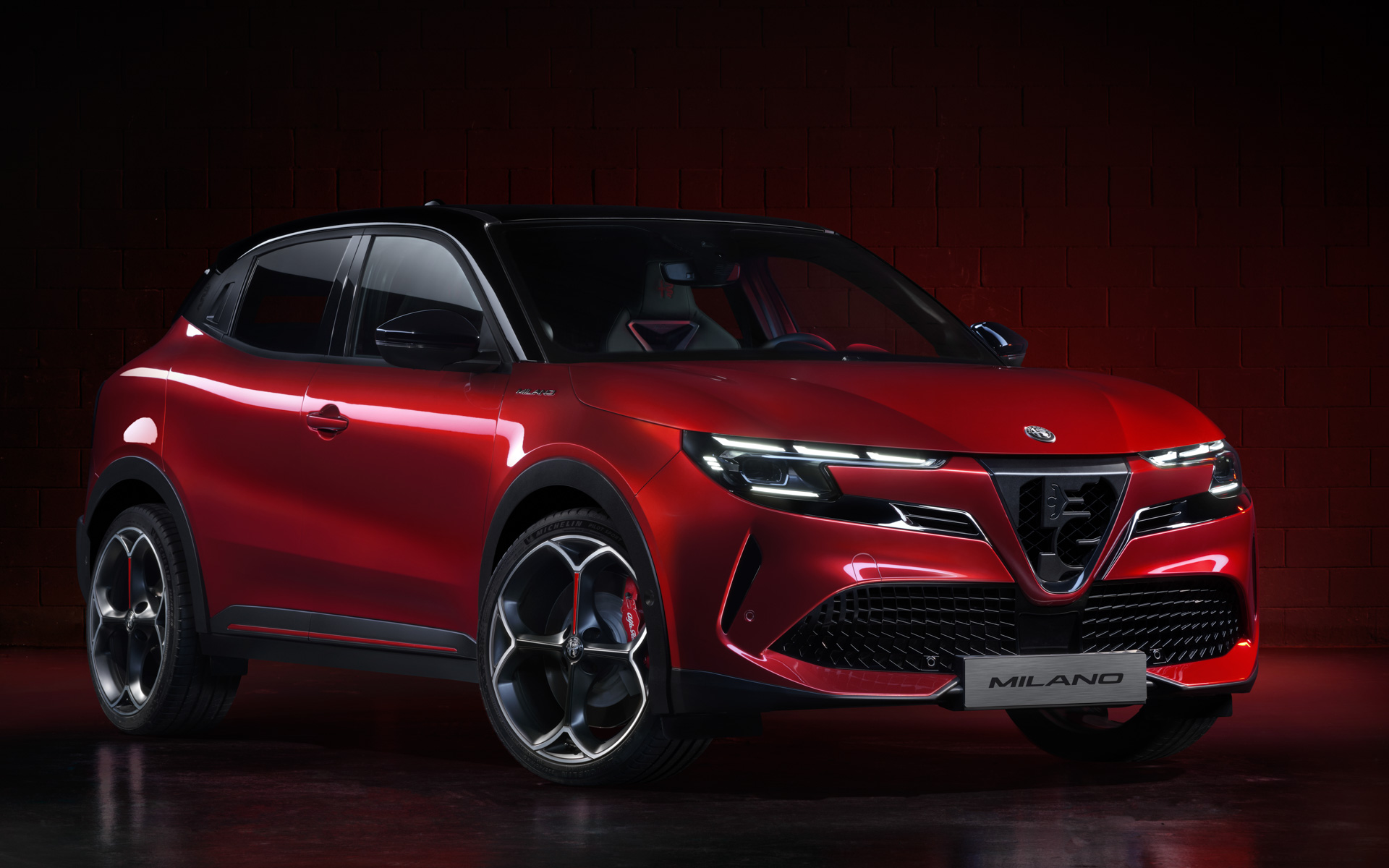 新型コンパクトSUV「ミラノ」