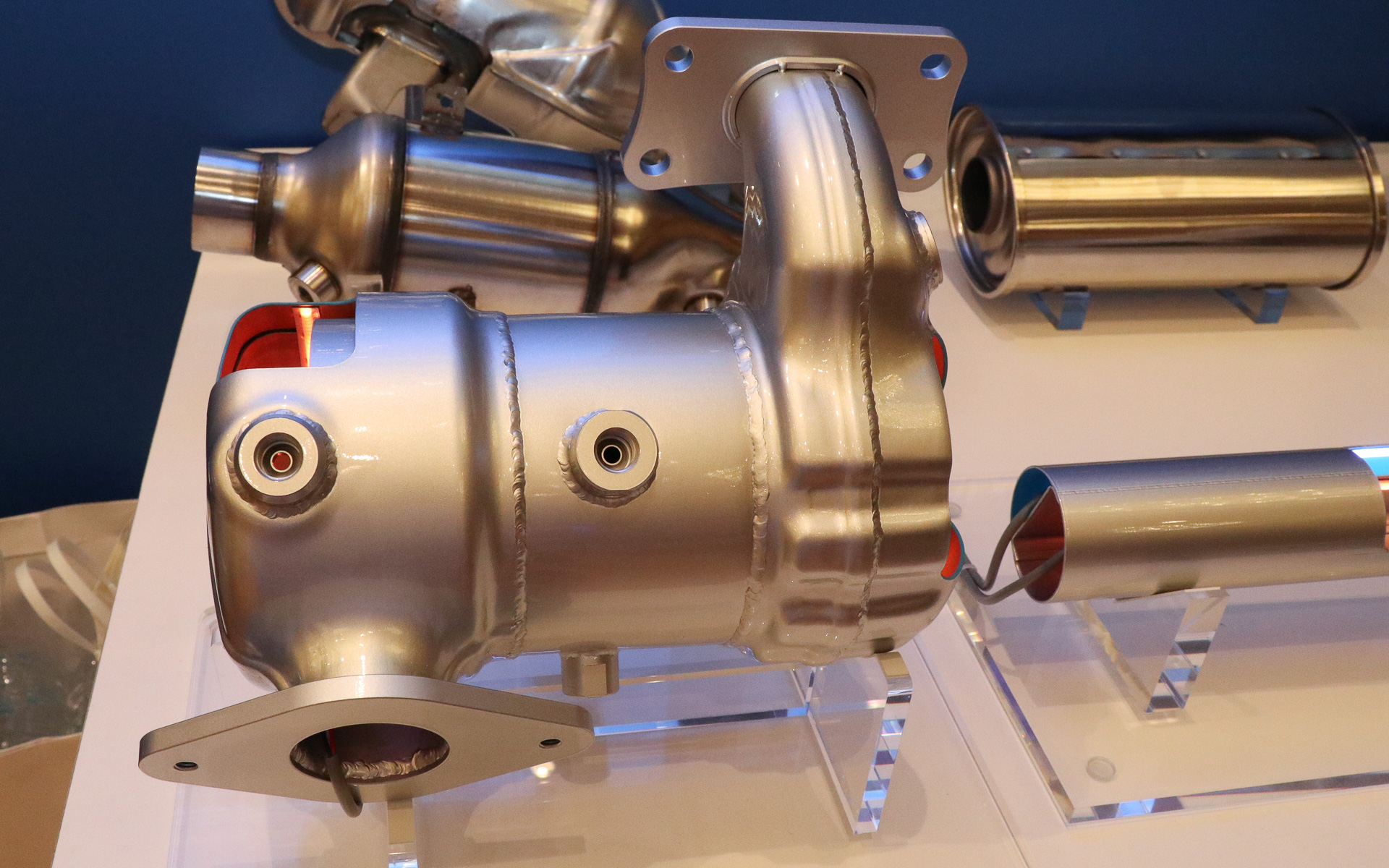 魔法瓶のような保温機能を備えるというキャタライザー